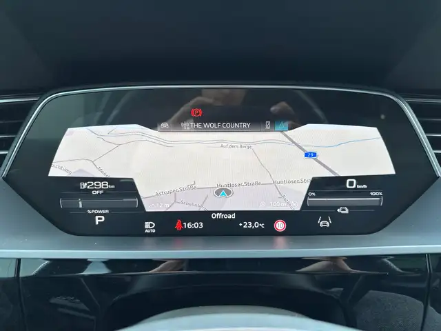 Audi Q8 E-Tron view 19