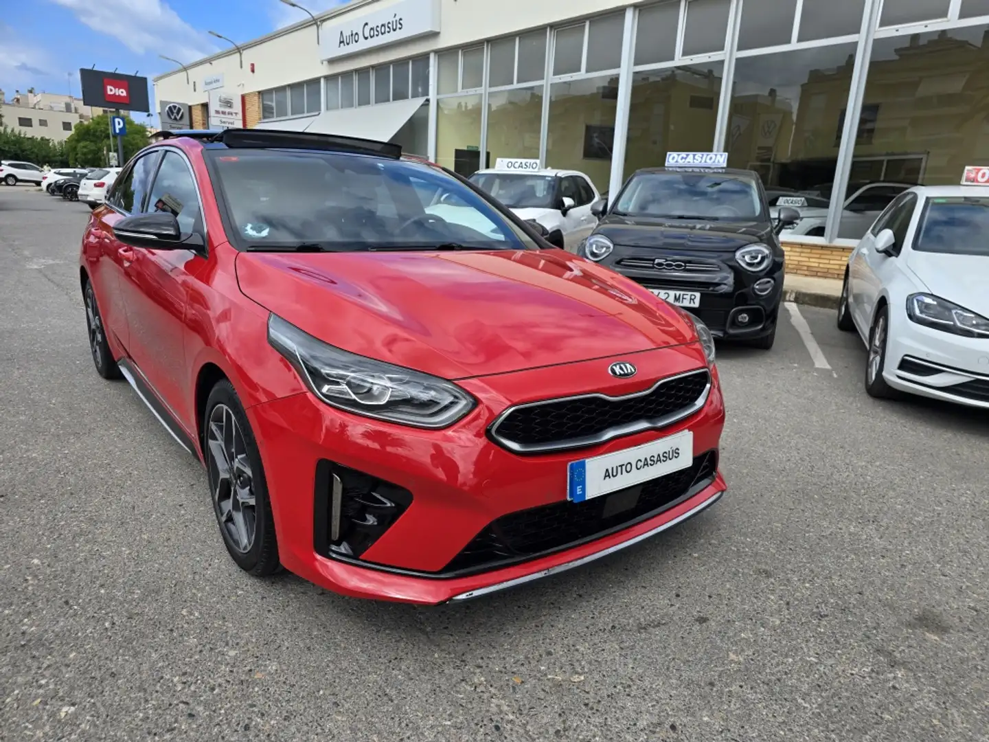 Kia ProCeed / pro_cee'd 1.4 T-GDI GT Line DCT Rojo - 1