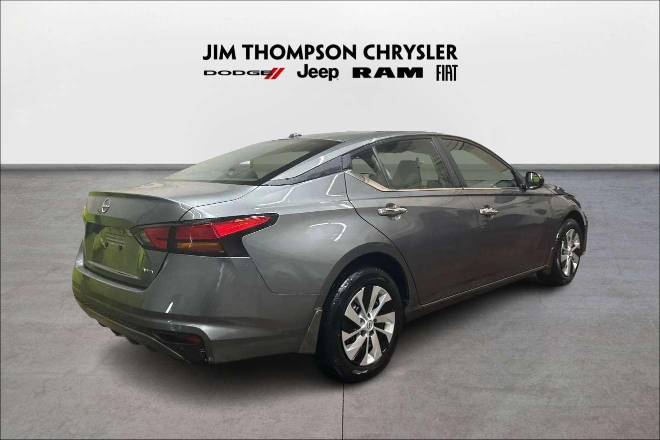 2025 Nissan Altima S  | AWD Heated Seats CarPlay BackUp Cam — photo 1