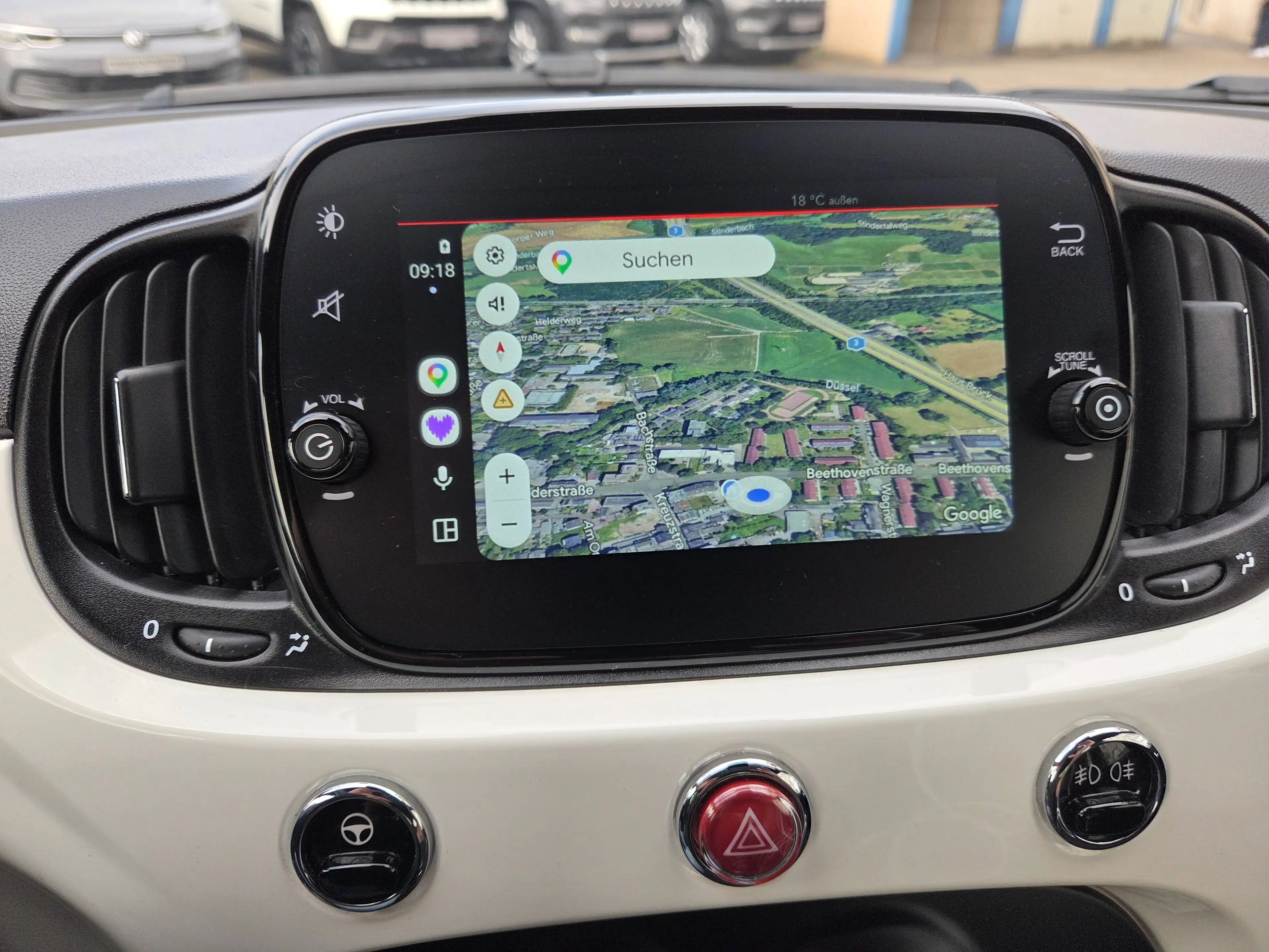 Fiat 500C TEMPOMAT MIRRORLINK ALLWETTER — photo 10