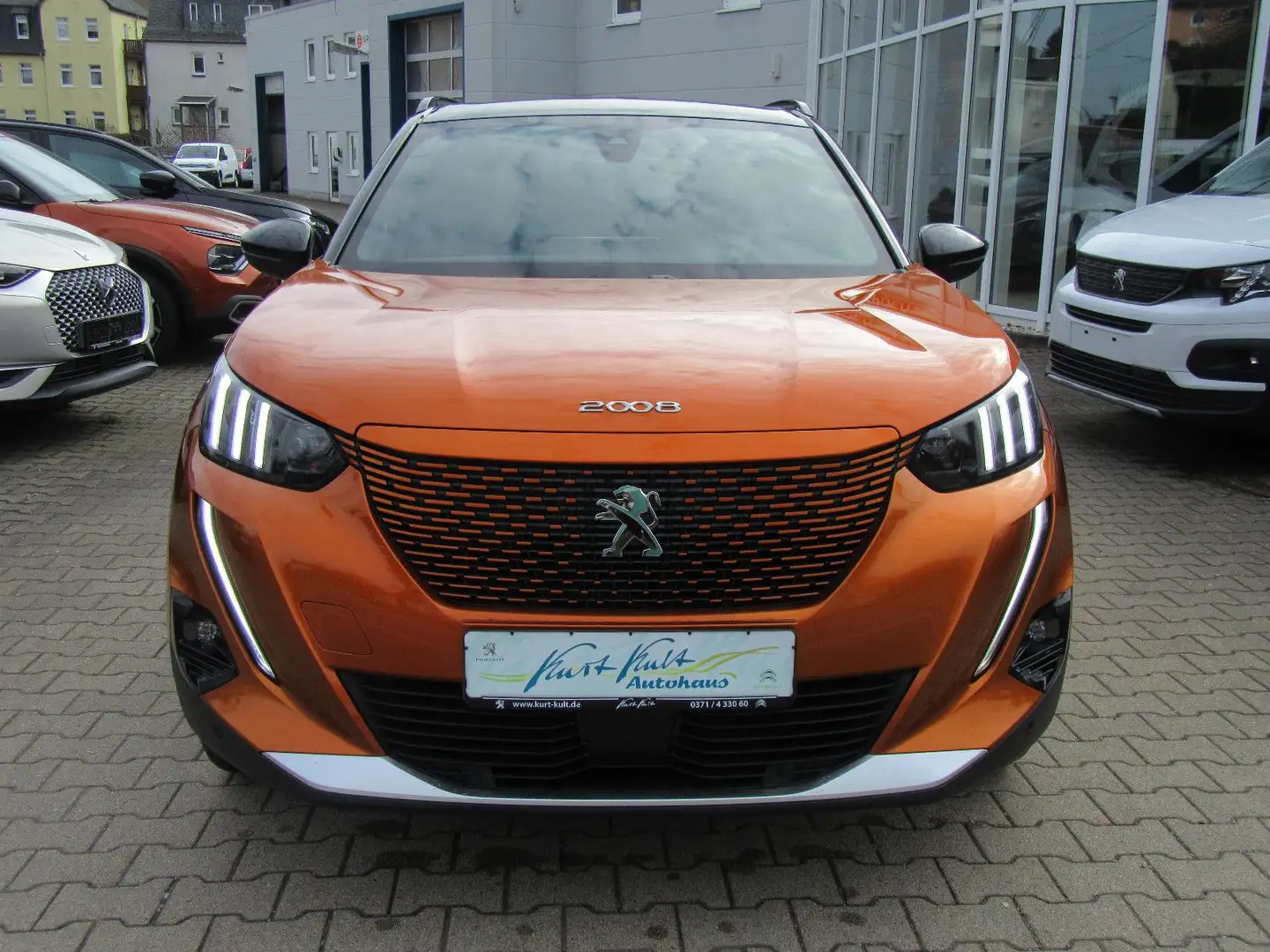 Peugeot 2008 e-2008 GT-Line 136*Volleder*PanoDach*Sitzheiz* Orange - 2