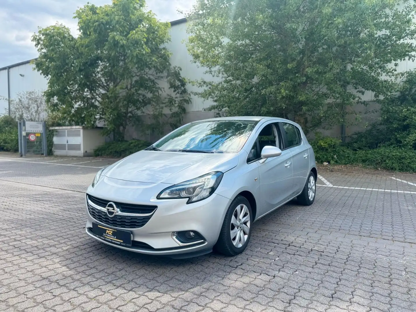 Opel Corsa E Innovation 1HAND AUTOMATIK/KAMERA/PDC Argento - 2