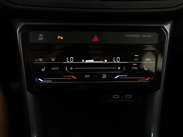 Volkswagen T-Cross view 12