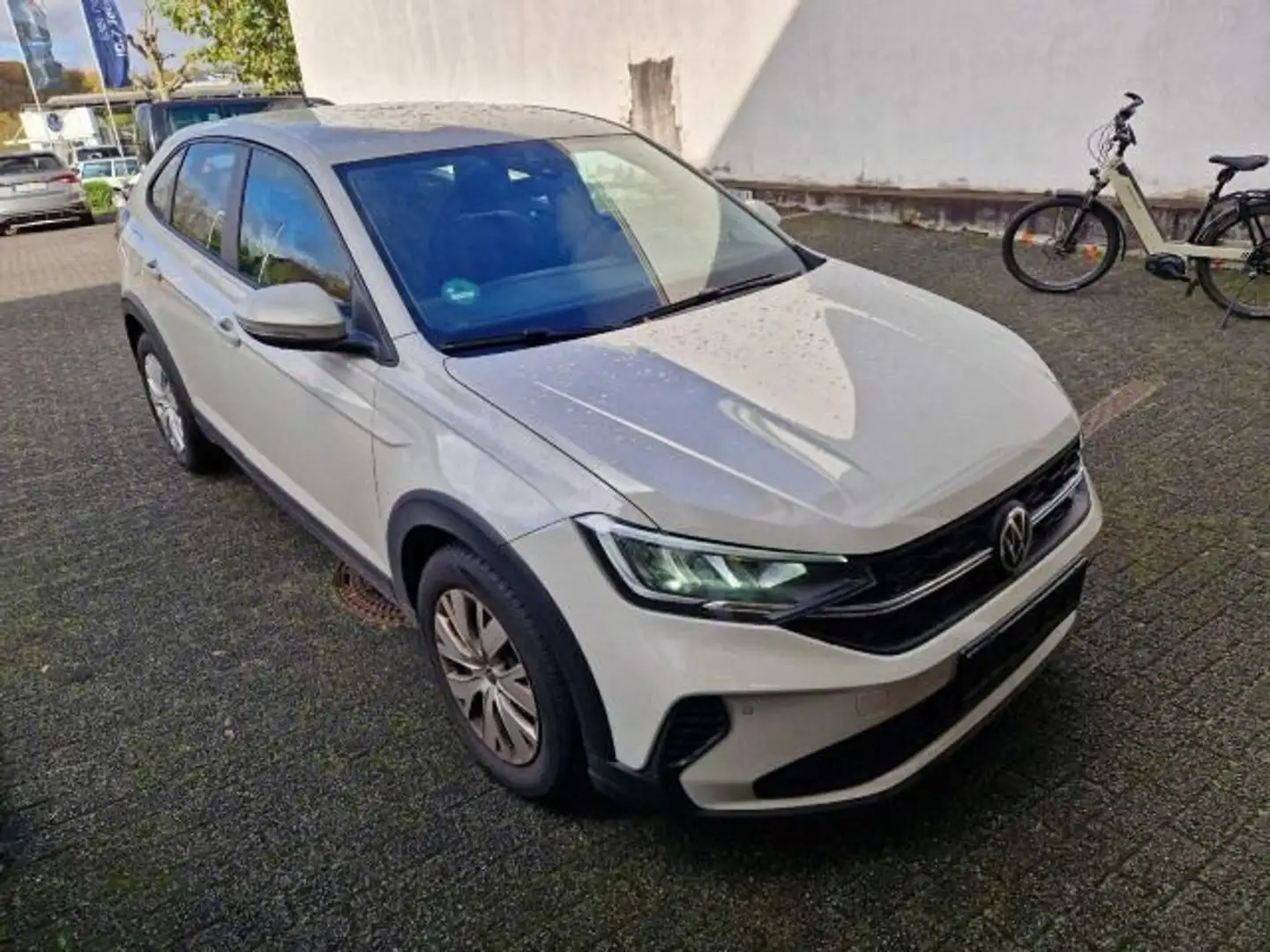 Volkswagen Taigo 1.0 TSI Assist/EPH/Klima/Isofix/LED/DAB/16 Gris - 2