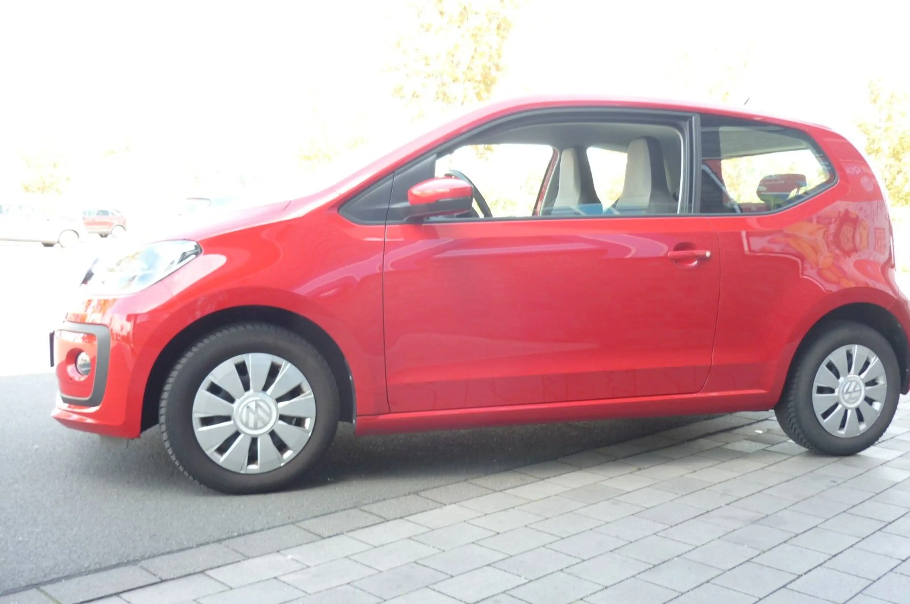 Volkswagen up! move up! BMT/Start-Stopp Sitzheizung 1 HAND — photo 11