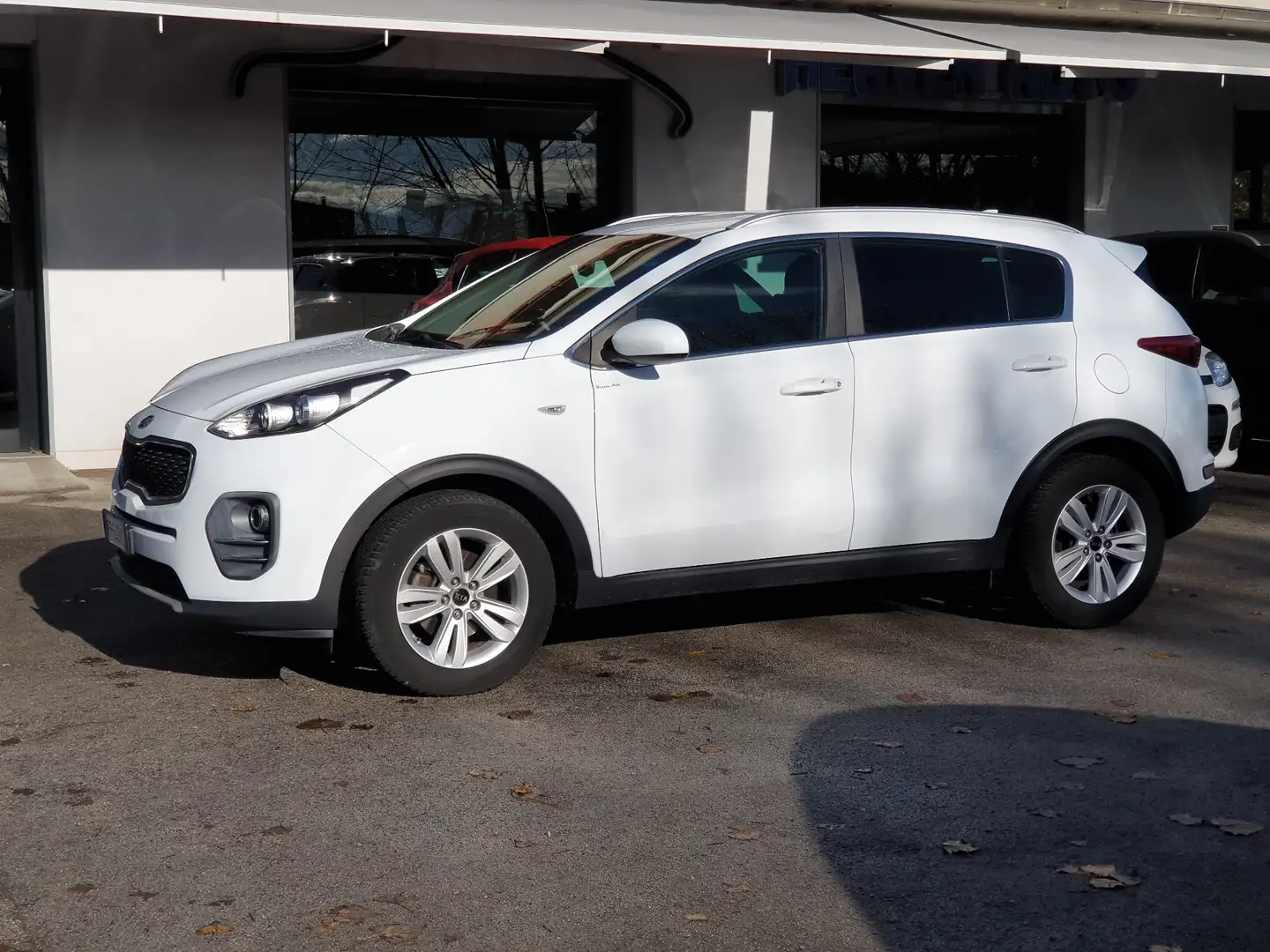 Kia Sportage Sportage 1.7 crdi Business Class 2wd 115cv Bianco - 2