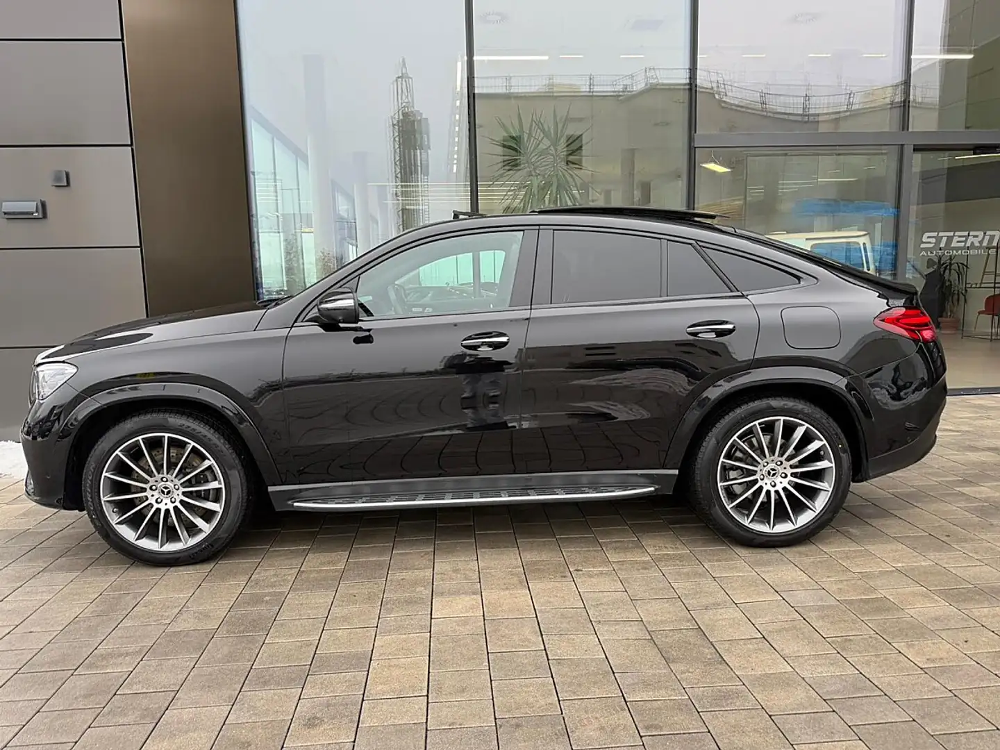 Mercedes-Benz GLE 350 de PHEV Coupé 4MATIC *PANO* AHK* BURMESTER* MEM... Schwarz - 2