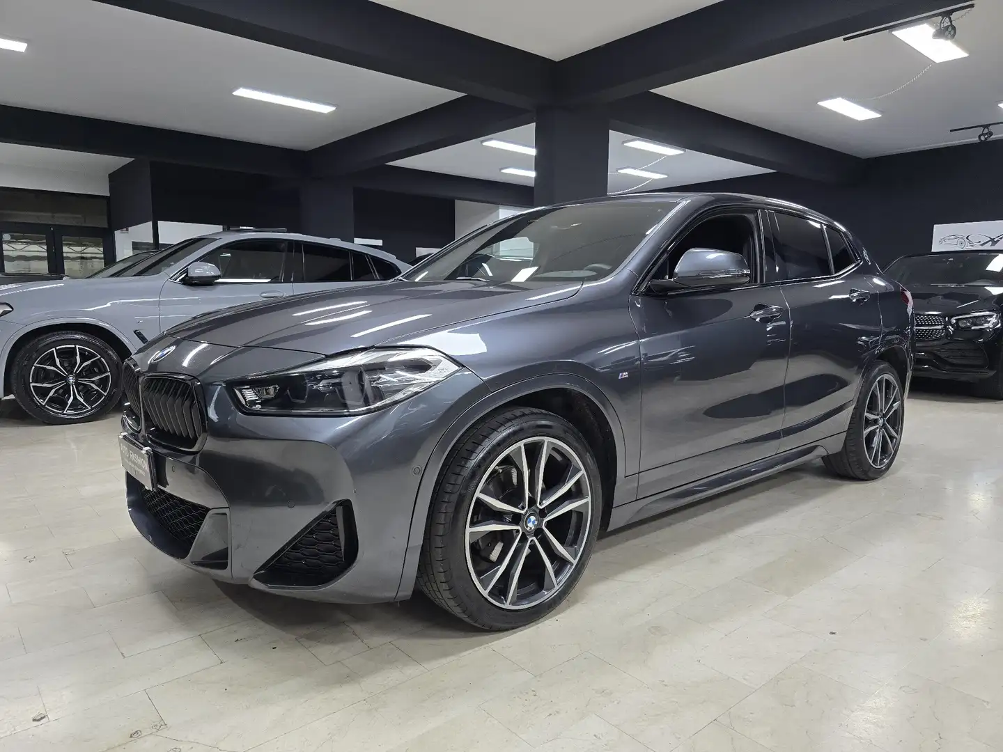 BMW X2 X2 F39 sdrive18d Msport auto Grau - 1