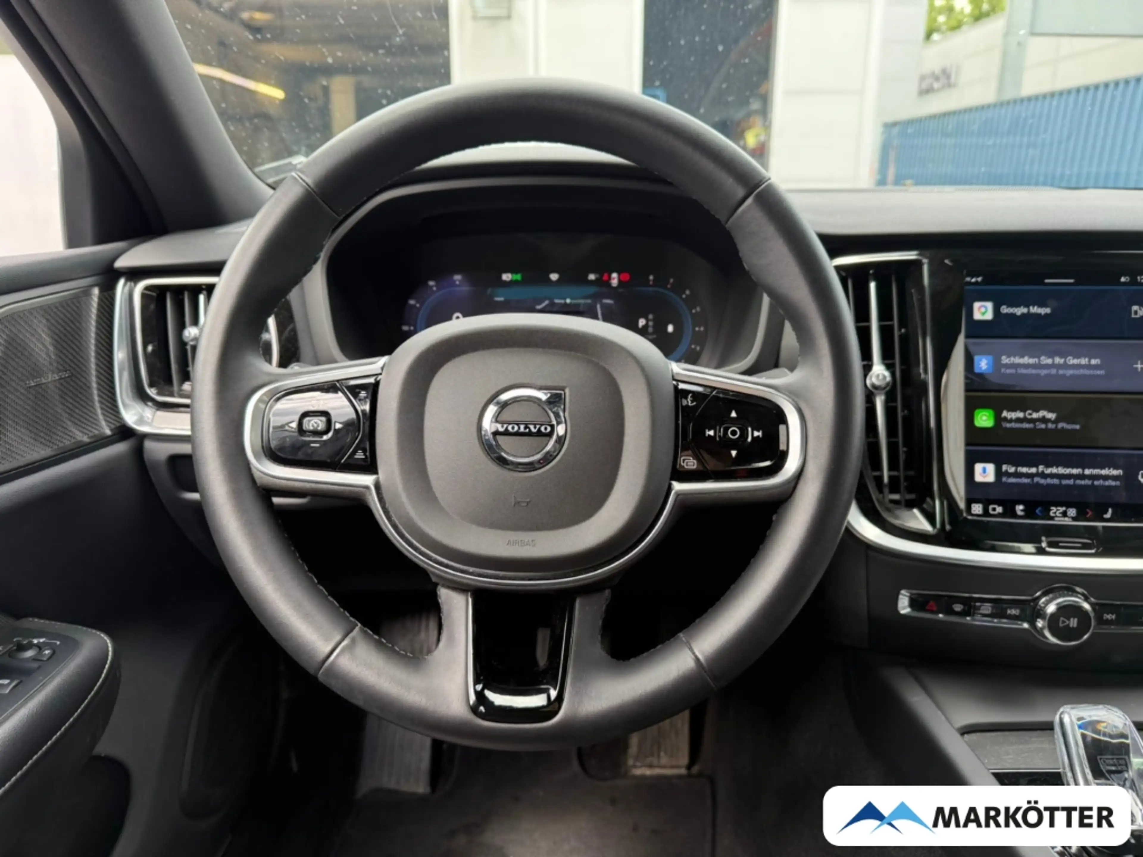Volvo S60 B4 Plus Dark ACC/360°/STHZ/LHZ/H&K/PANO — photo 15