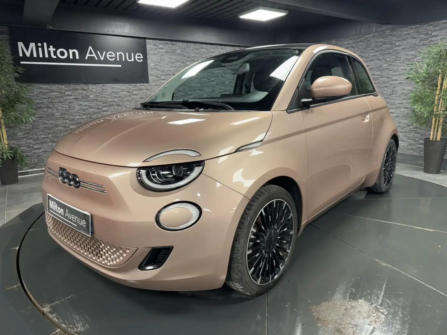 Fiat 500 Fiat 500 Electrique 42 kWh  Icône Plus Rouge - 1