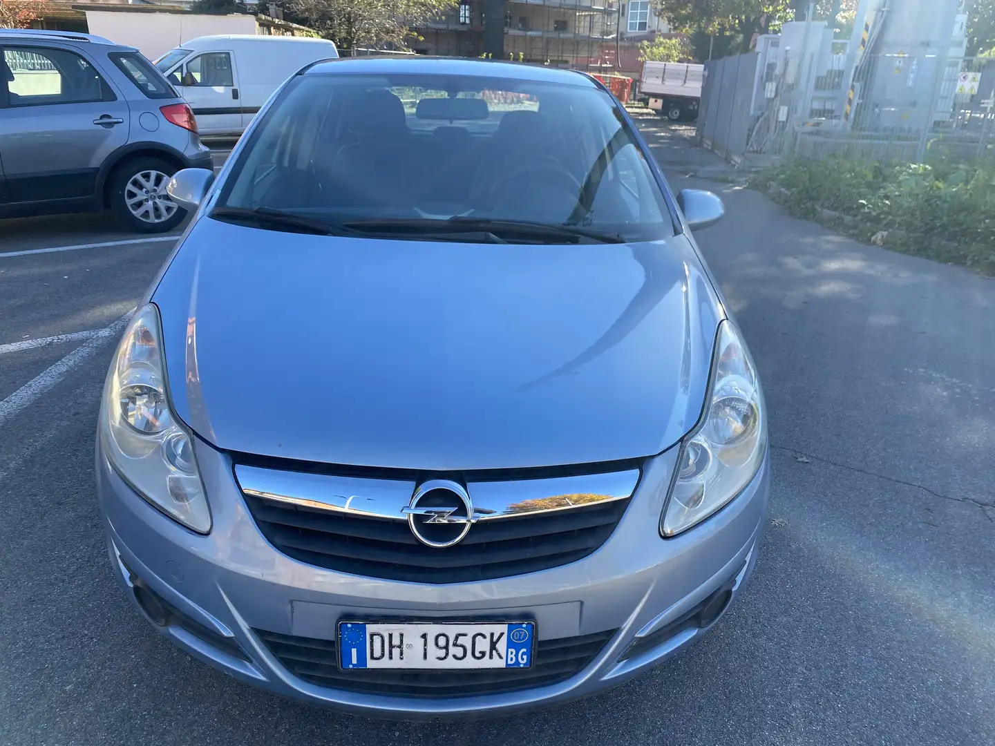 Opel Corsa 5p 1.2 Cosmo 80cv NEOPATENTATI Blu/Azzurro - 2