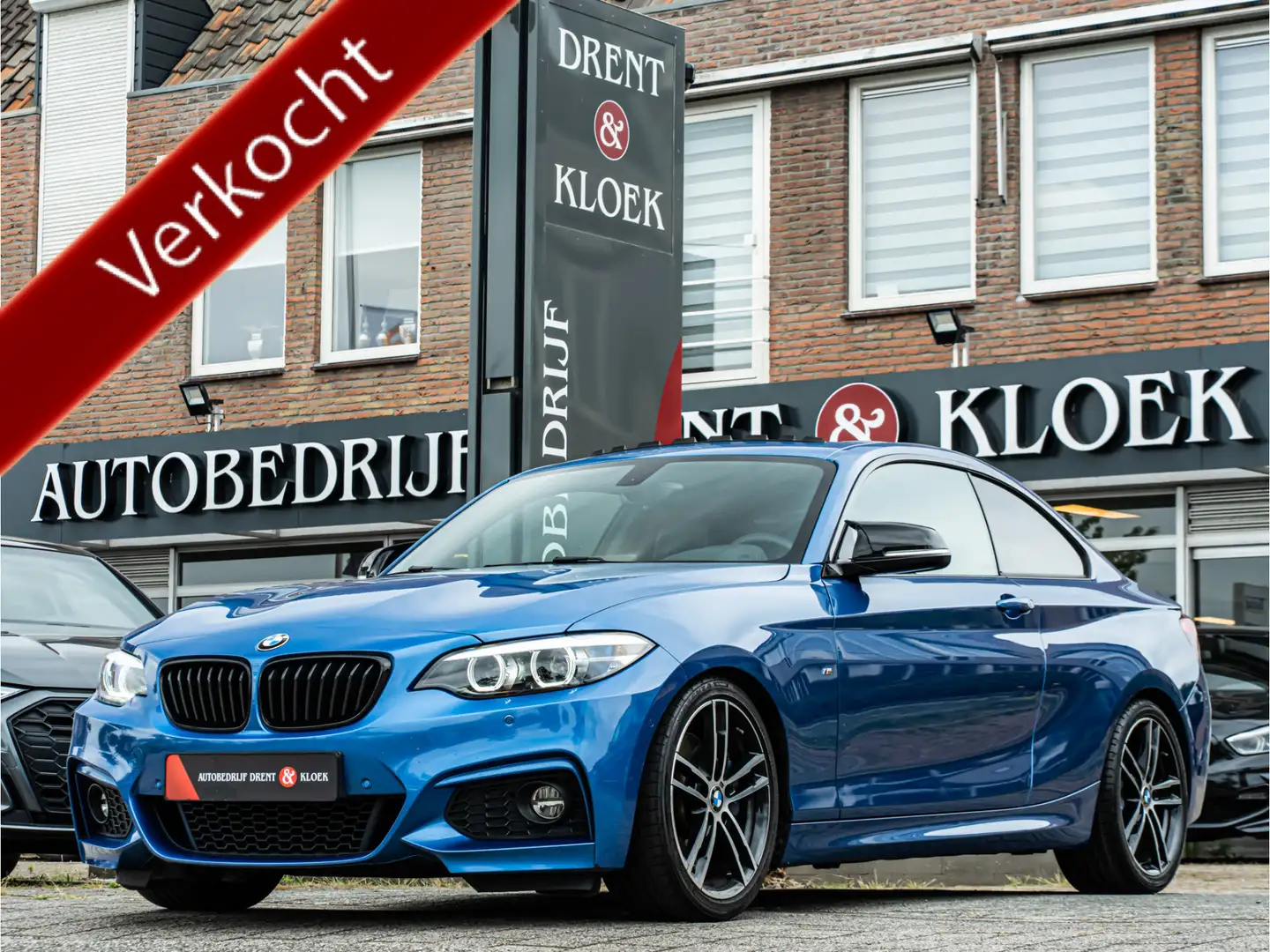 BMW 220 2-serie Coupé 220i High Exe M-Sport ORG NL PANO CA Blauw - 1