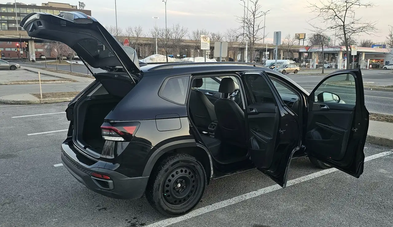 Volkswagen Taos снимка Volkswagen Taos