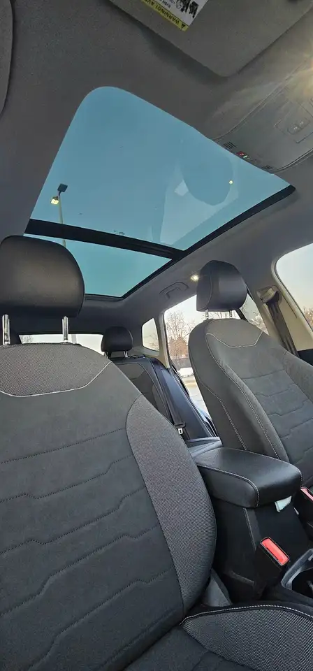 Volkswagen Taos снимка Volkswagen Taos