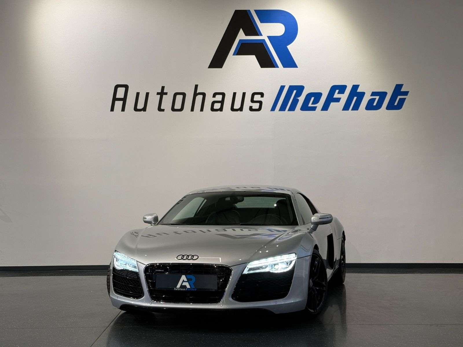 Audi R8