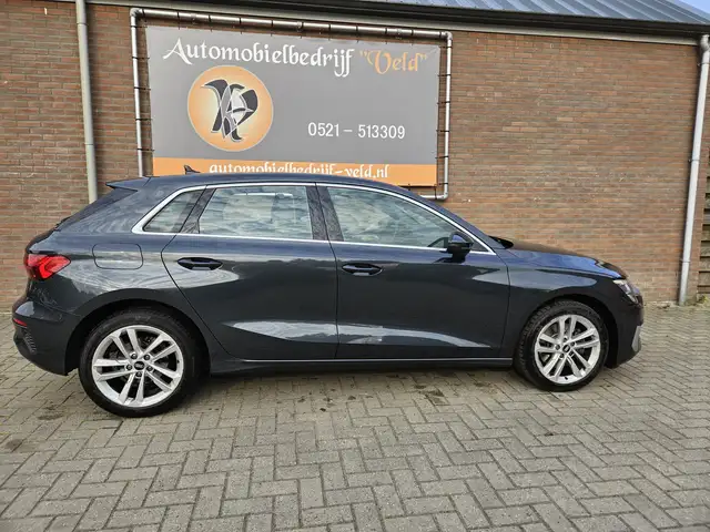 Audi A3 view 24