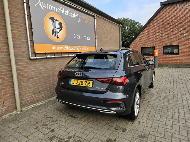 Audi A3 view 21
