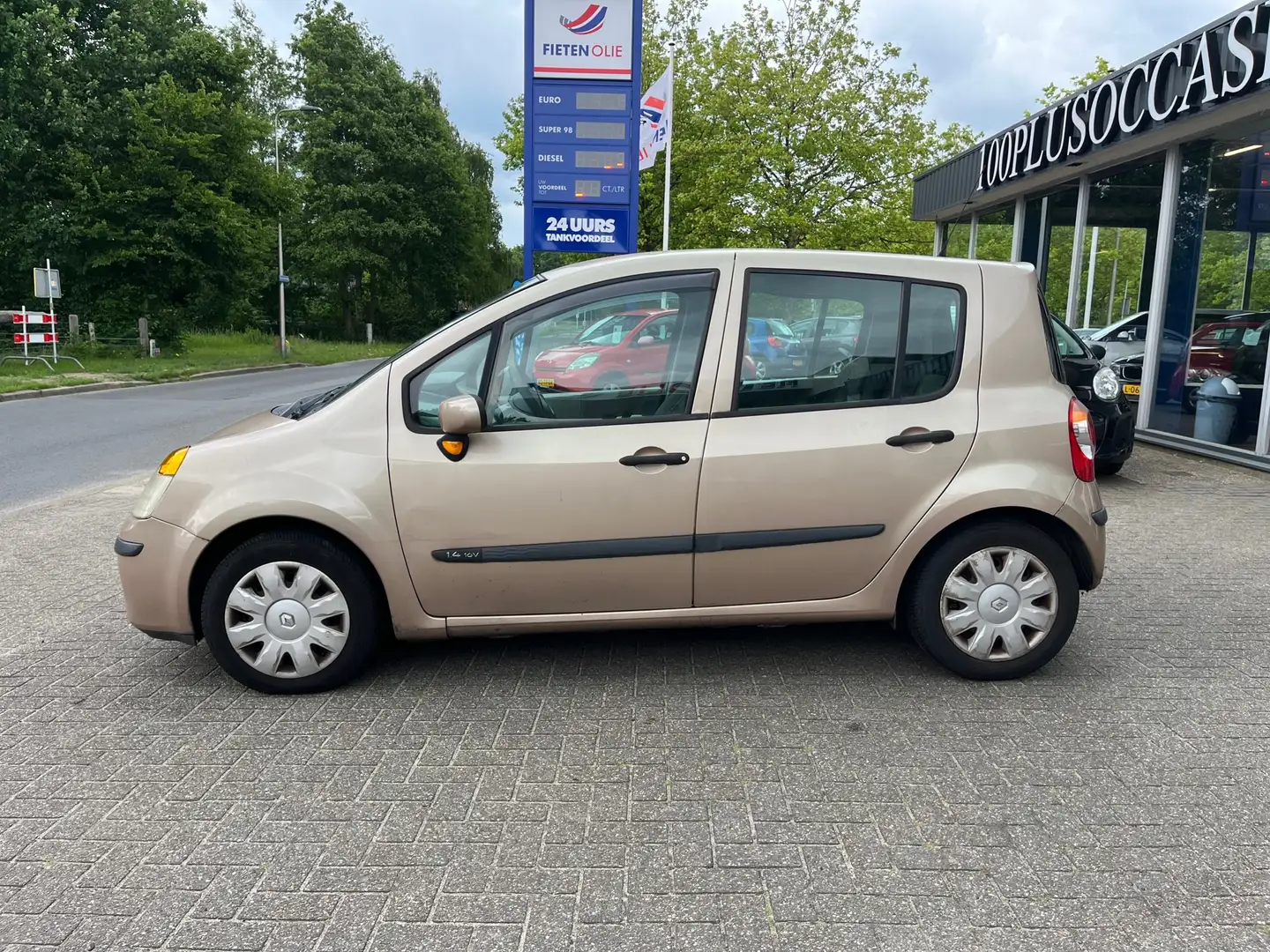 Renault Modus 1.4-16V Dynamique Comfort Beige - 2