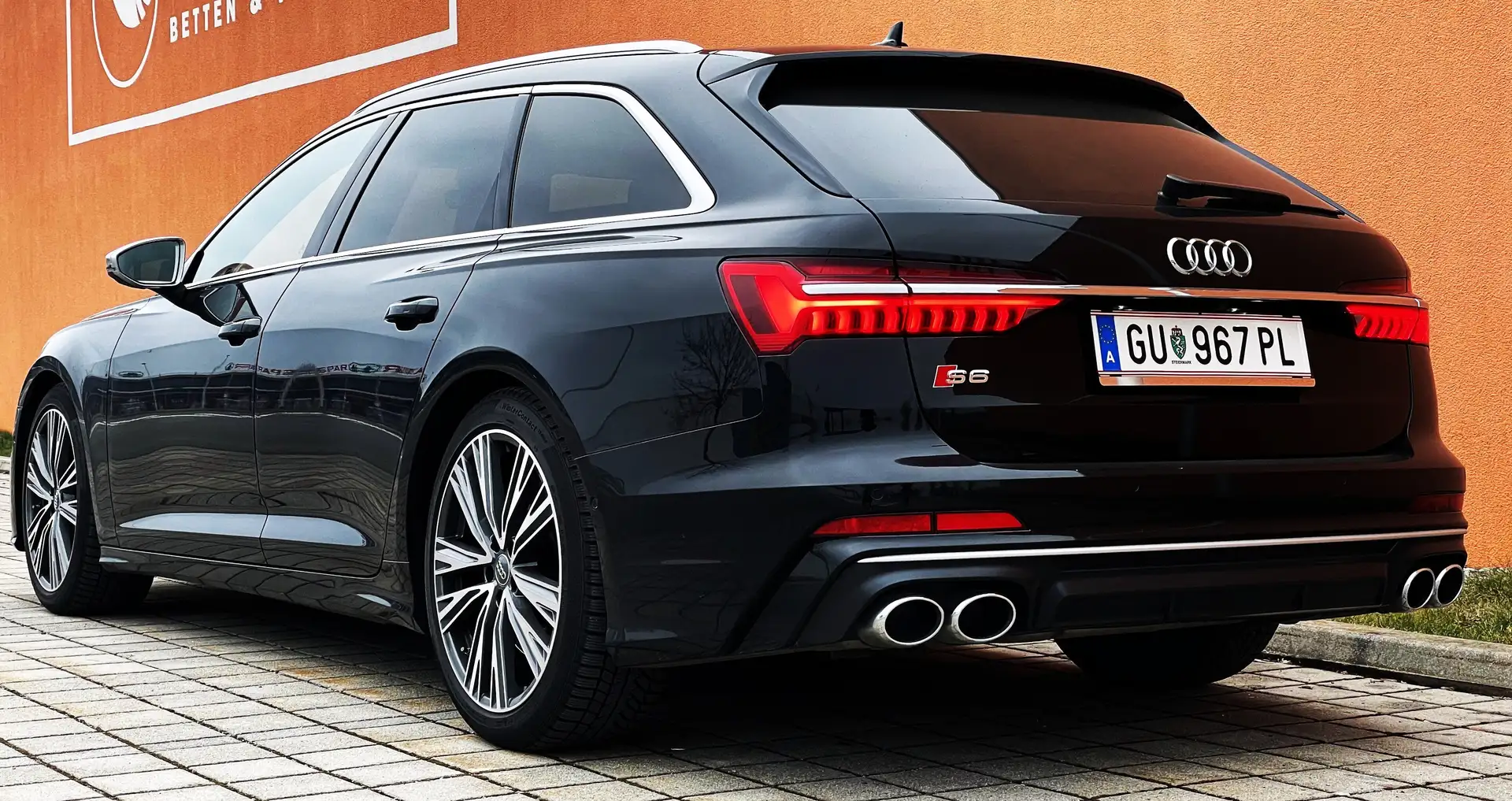 Audi S6 S6 TDI NP: € 107.435,- Matrix 8-fach bereift Schwarz - 1