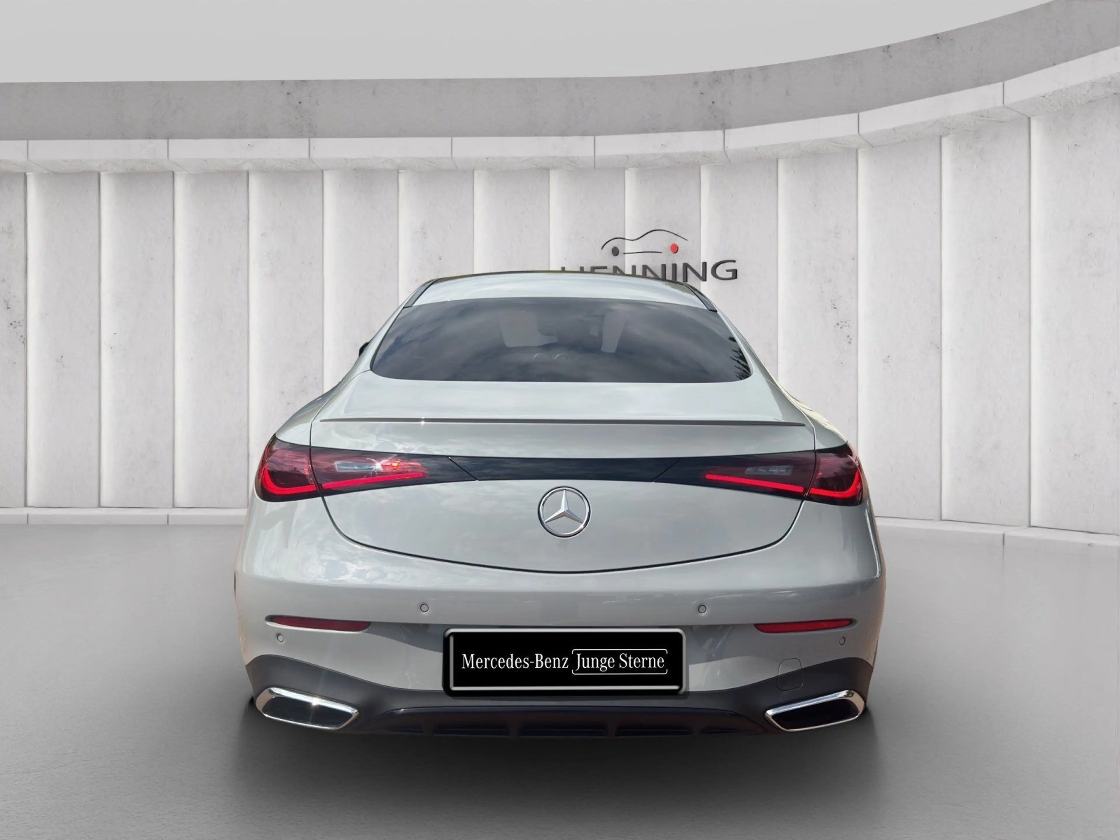 Mercedes-Benz CLE 200 AMG Night-Paket Panorama LED Memory Totw — photo 4