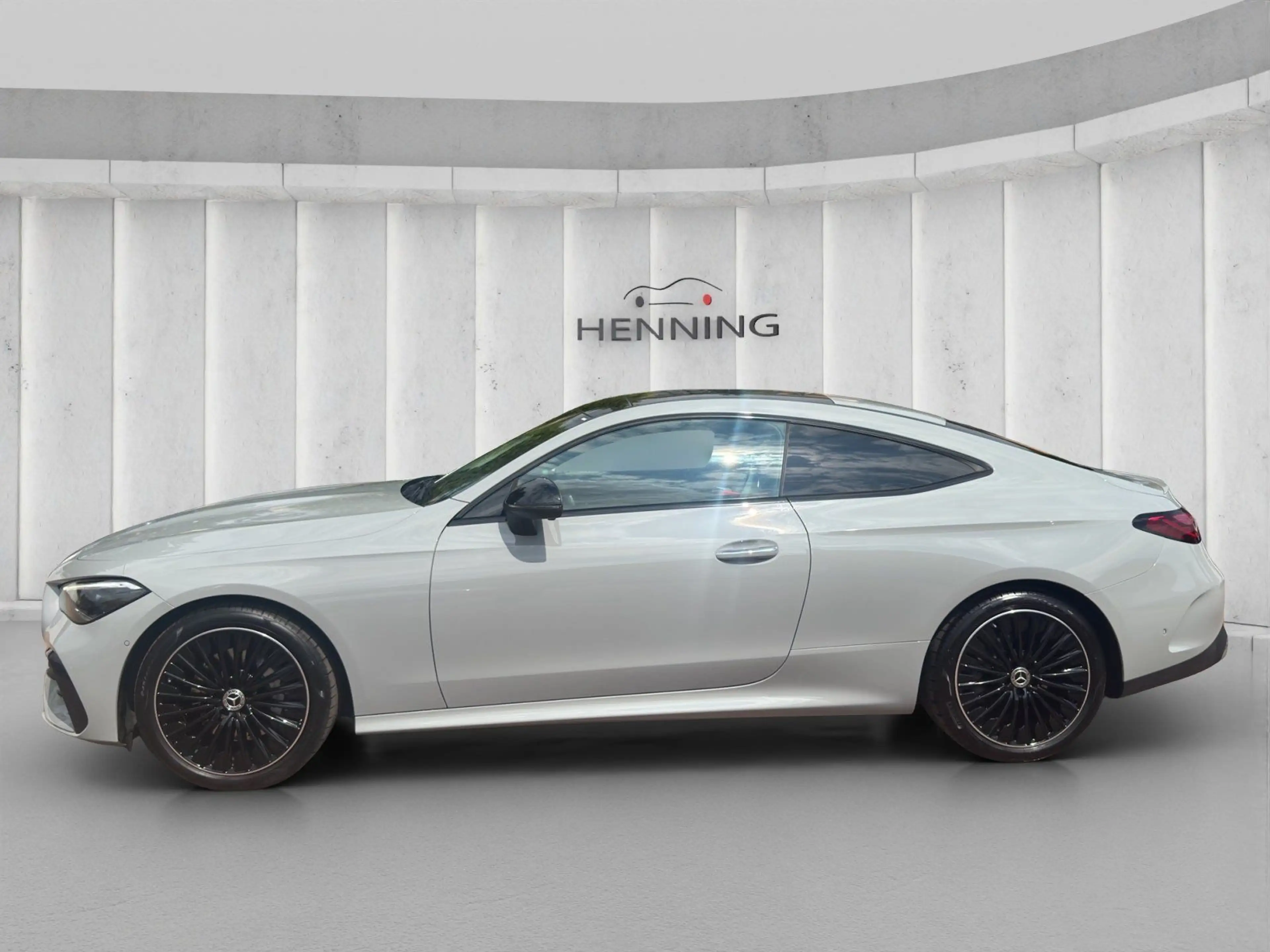 Mercedes-Benz CLE 200 AMG Night-Paket Panorama LED Memory Totw — photo 2