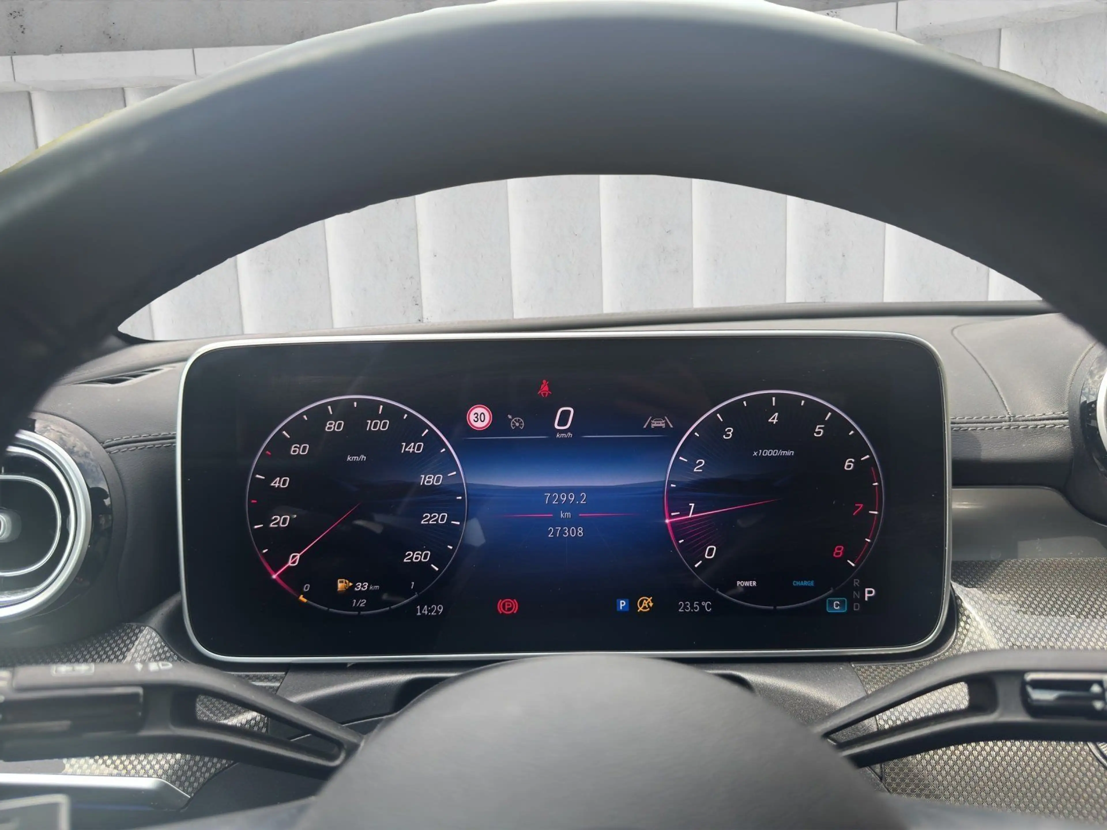 Mercedes-Benz CLE 200 AMG Night-Paket Panorama LED Memory Totw — photo 11