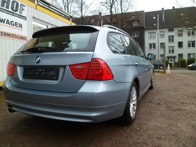 BMW 3 Series view 7