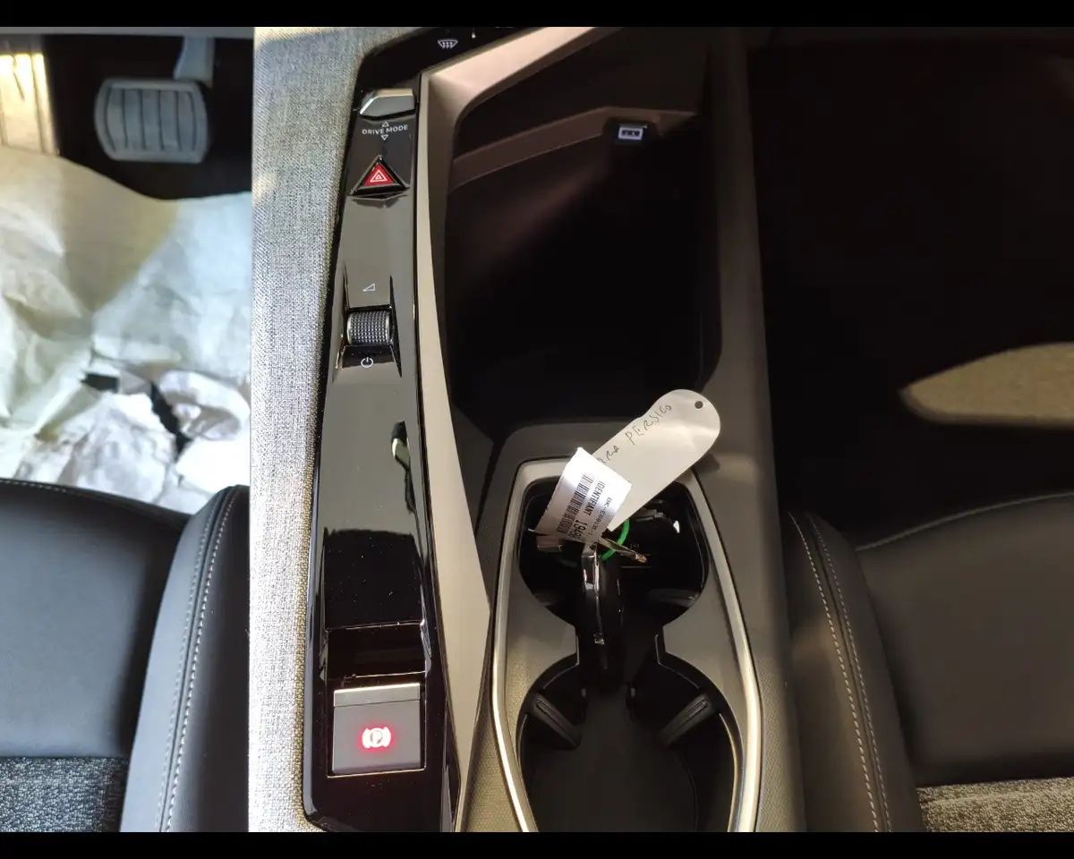 Peugeot 5008 1.2 Hybrid Allure 20