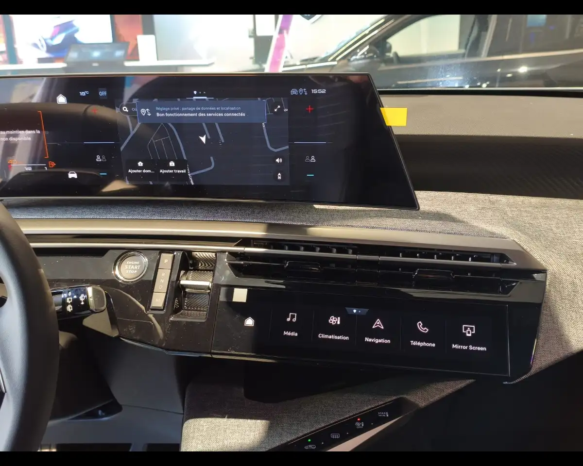 Peugeot 5008 1.2 Hybrid Allure 17