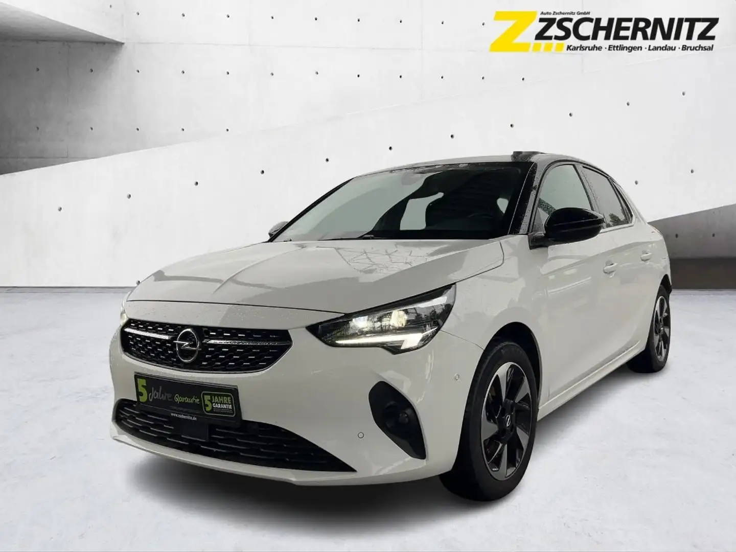 Opel Corsa F e Elegance LED+Navi+SHZ+Fernlichtass.+LM Bílá - 1