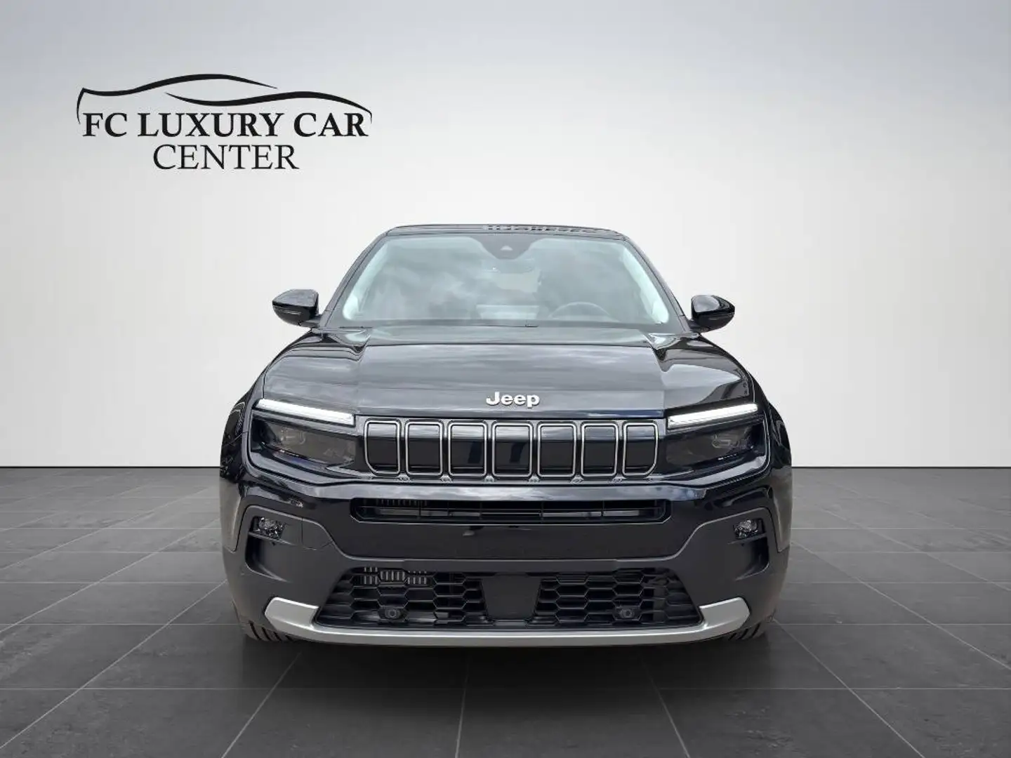Jeep Avenger 1.2 t. e-hybr.mhev Summit fwd 110cv edct6 Zwart - 2
