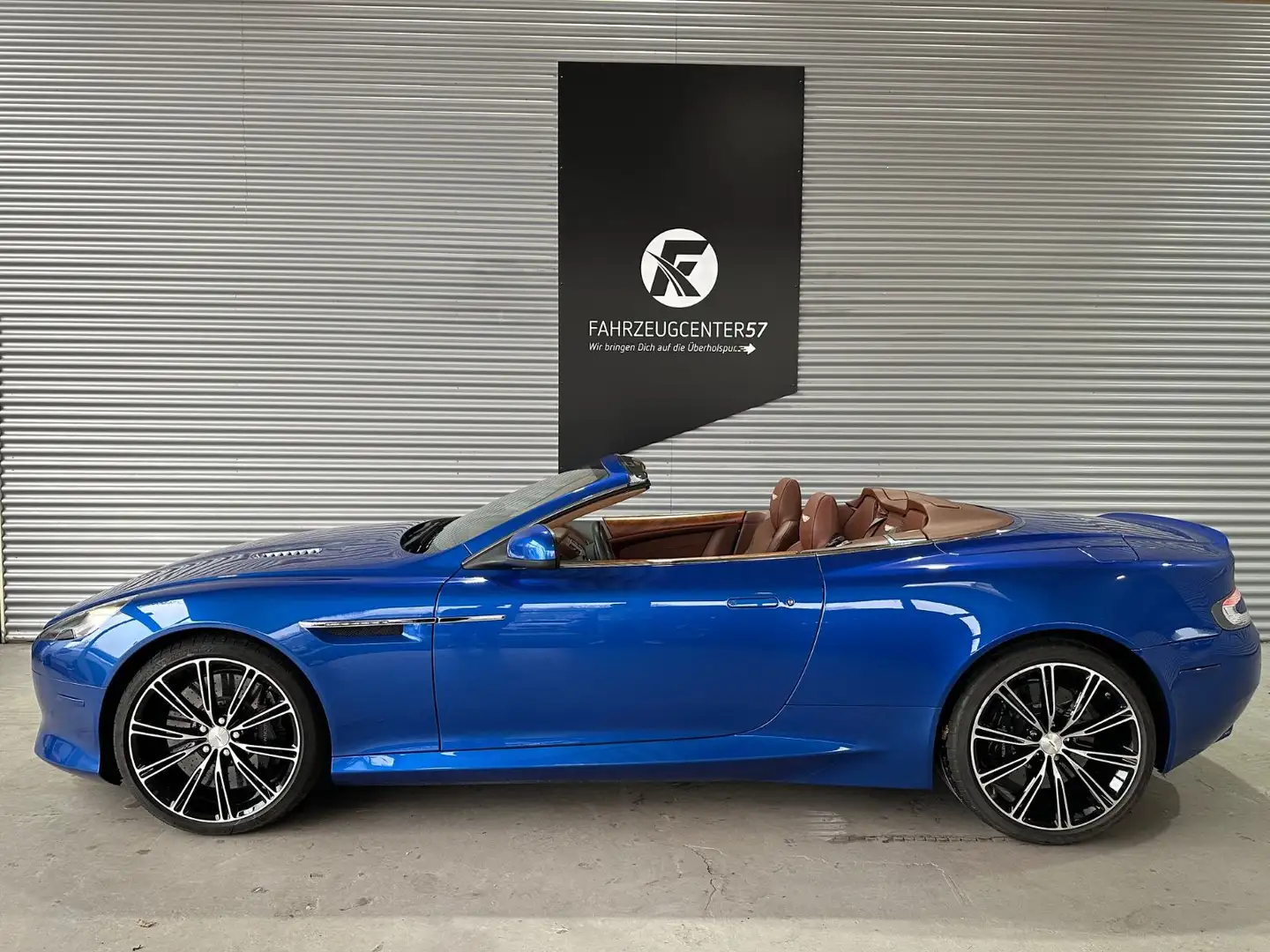 Aston Martin DB9 6.0 VOLANTE V12 CABRIO/RFK/KERAMIK/BI-XENON Azul - 2