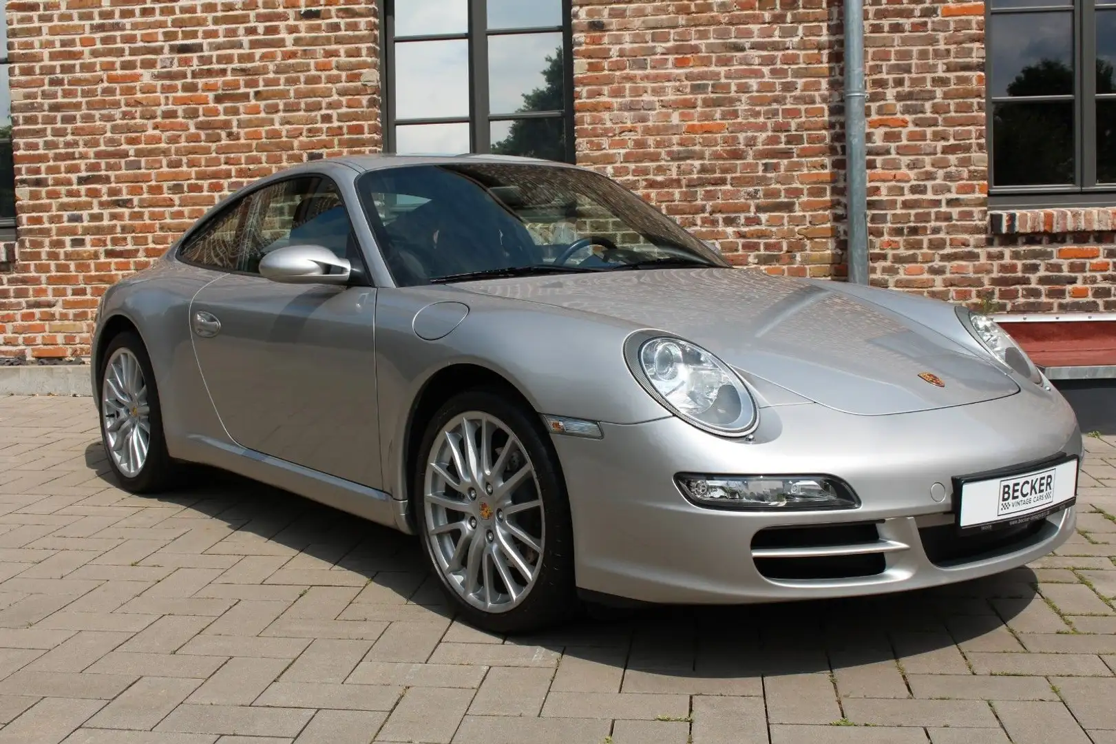 Porsche 997 Coupé *3.Hand*Scheckhft*19-Zoll*Top Zustand* Argento - 2