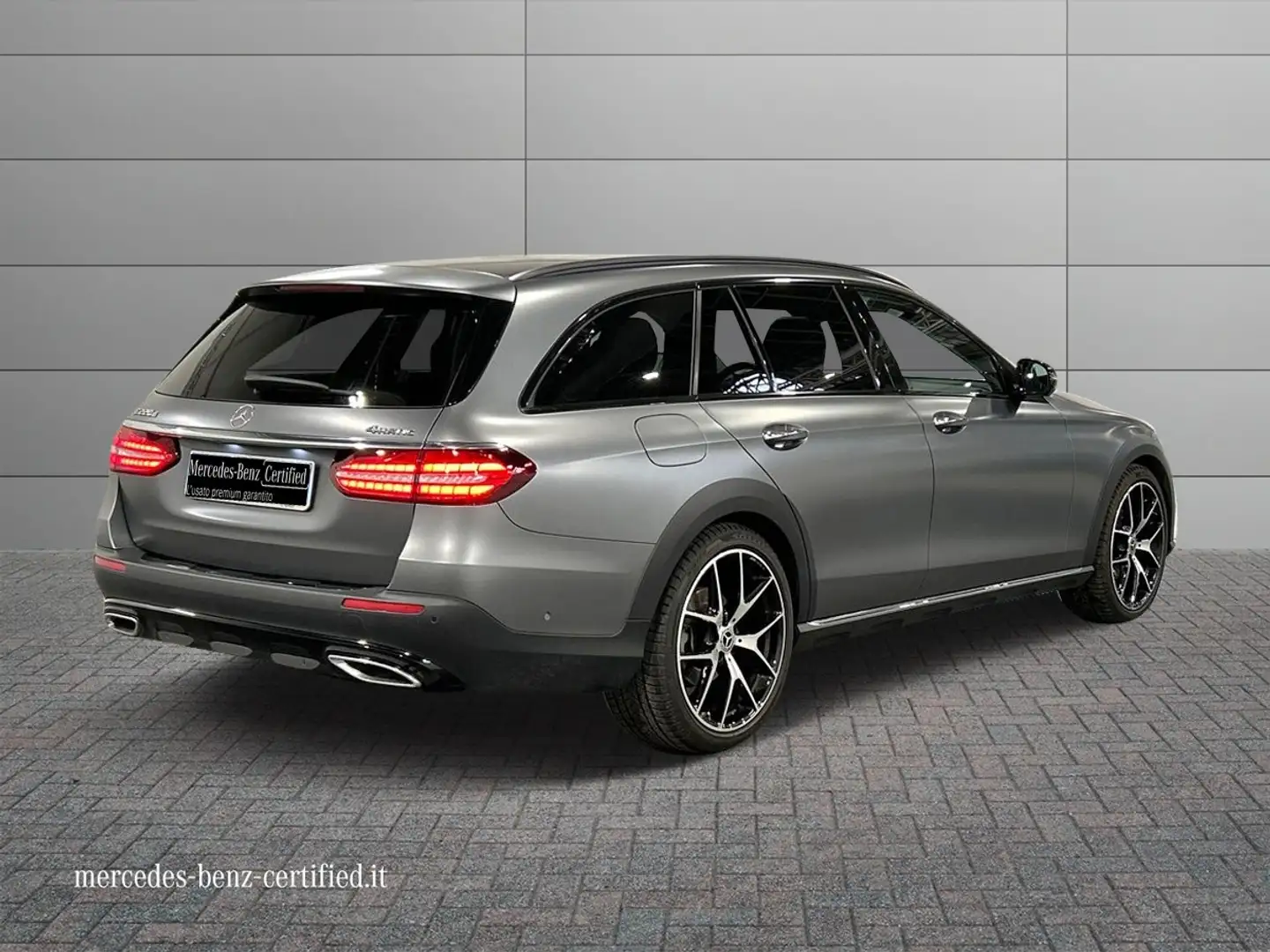Mercedes-Benz E 220 E SW All-Terrain 220 d Premium Plus 4matic auto my Grigio - 2