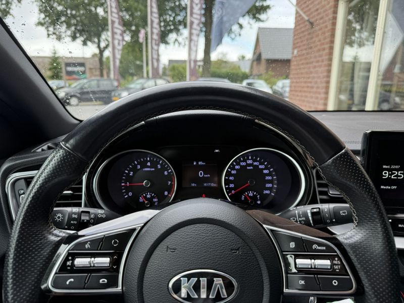 Kia Ceed SW / cee'd SW Sportswagon 1.0 T-GDi GT-Line Ed TREKHAAK / CAMERA — photo 8