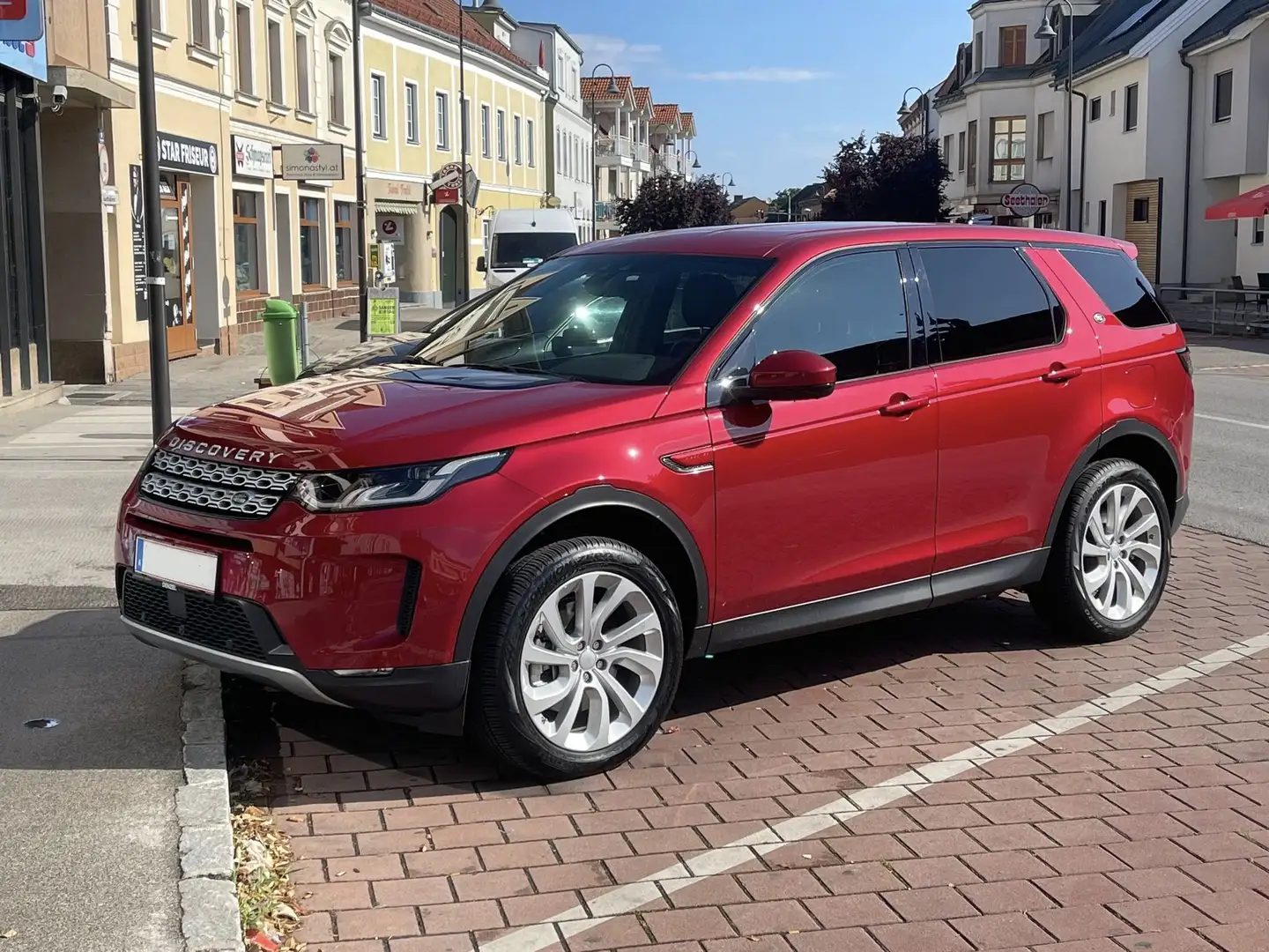 Land Rover Discovery Sport P300e PHEV AWD S AHK*360*CAR*ASSIST*LEDER*Lenkradh Rot - 1