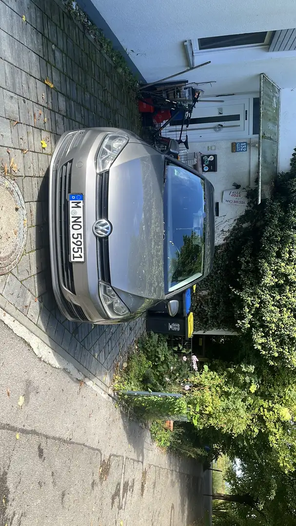 Volkswagen Golf 1.2 TSI Trendline - 1