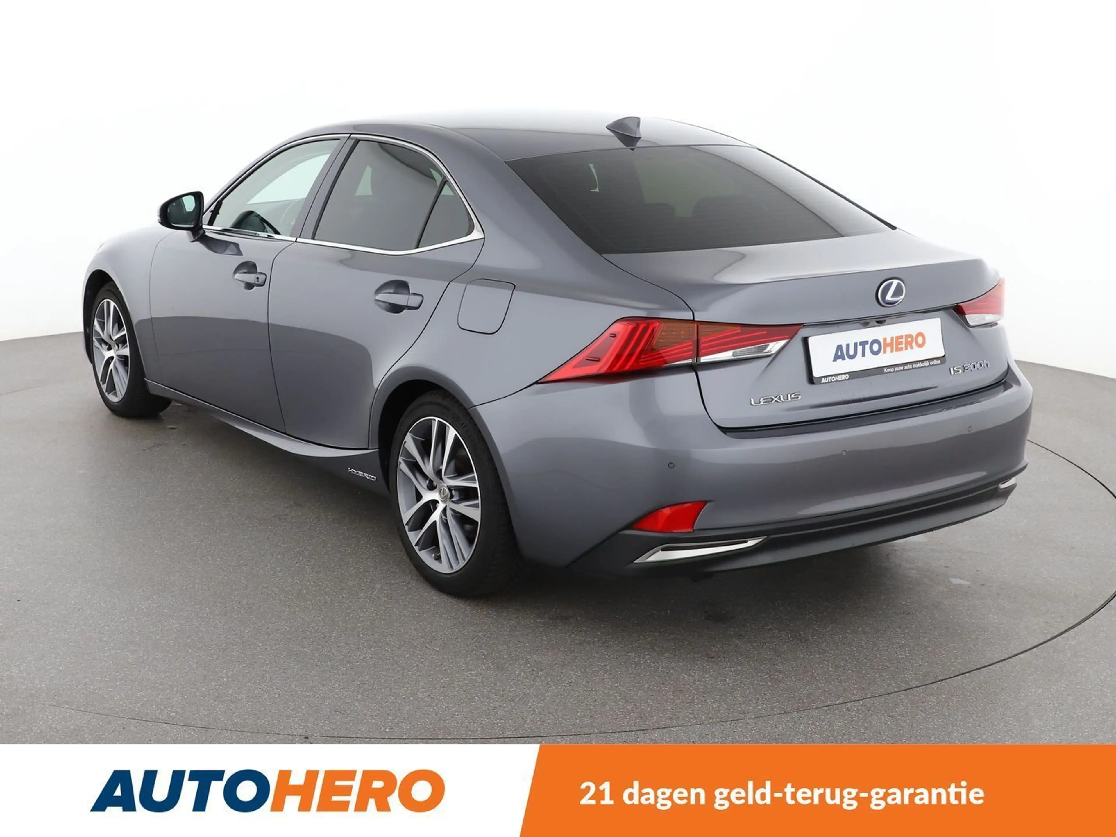 Lexus IS 300 IS 300h Business — photo 4