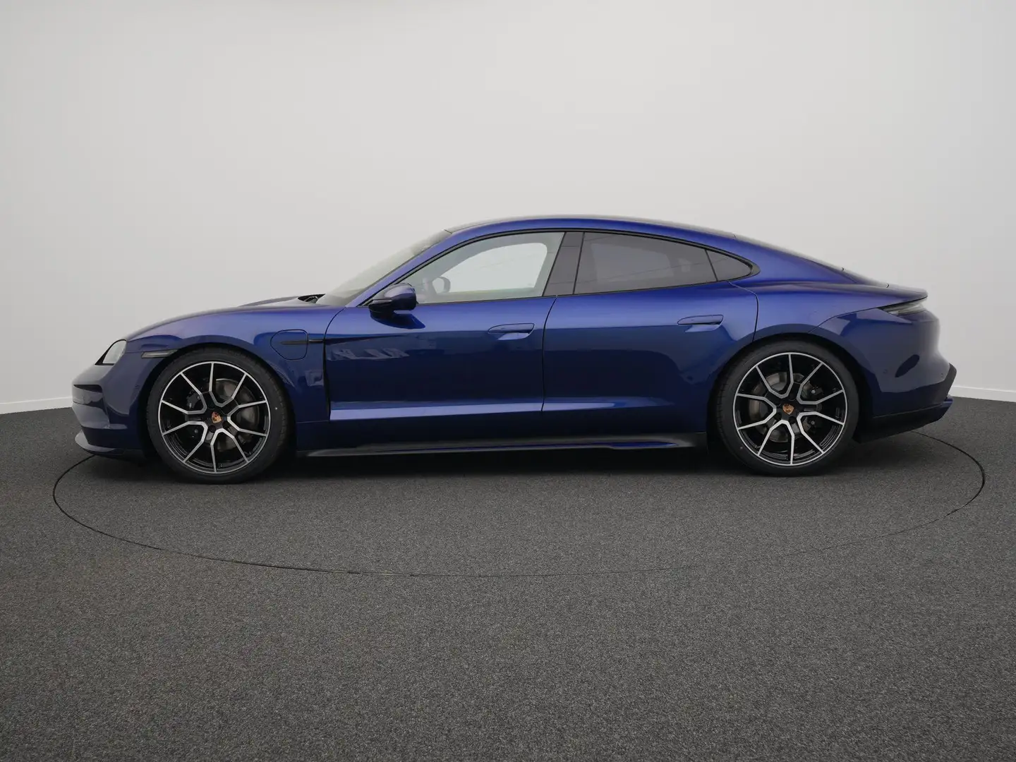 Porsche Taycan Performance Battery Plus - 2