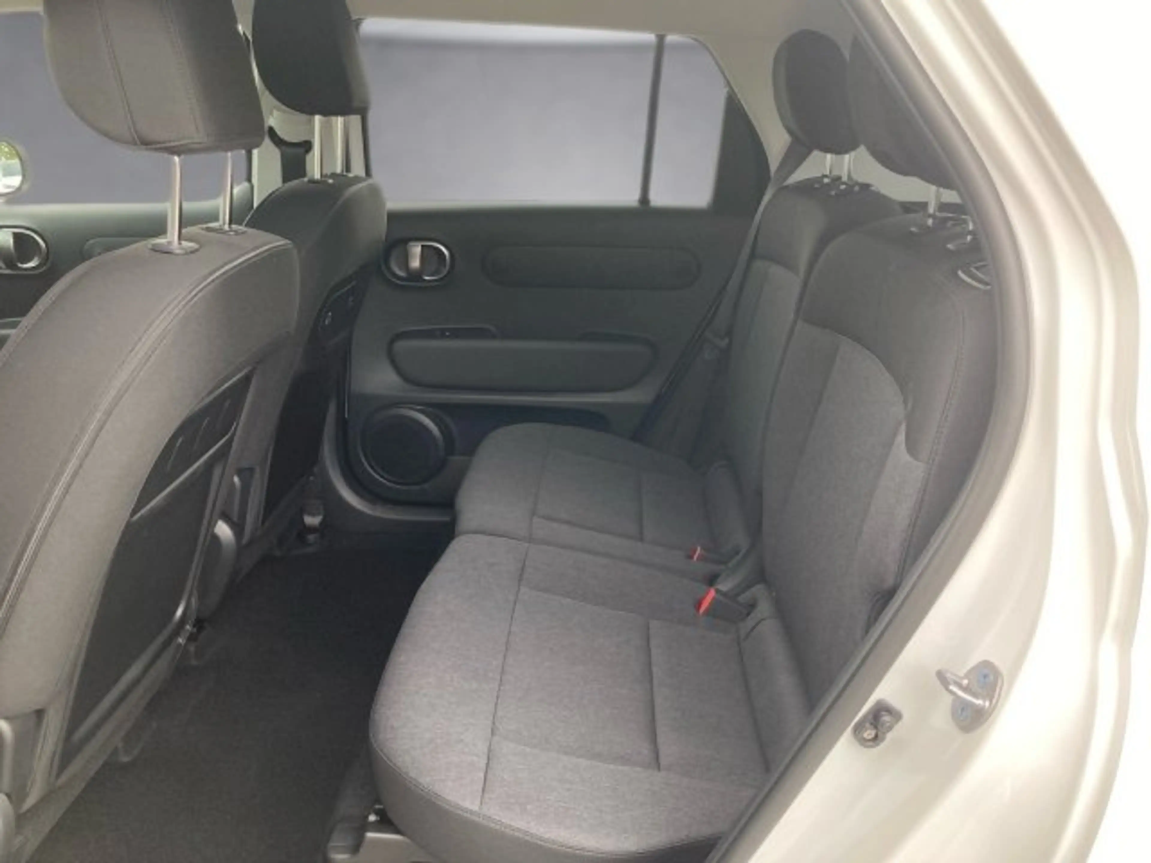 Hyundai Inster Trend Line 42kWh — photo 10