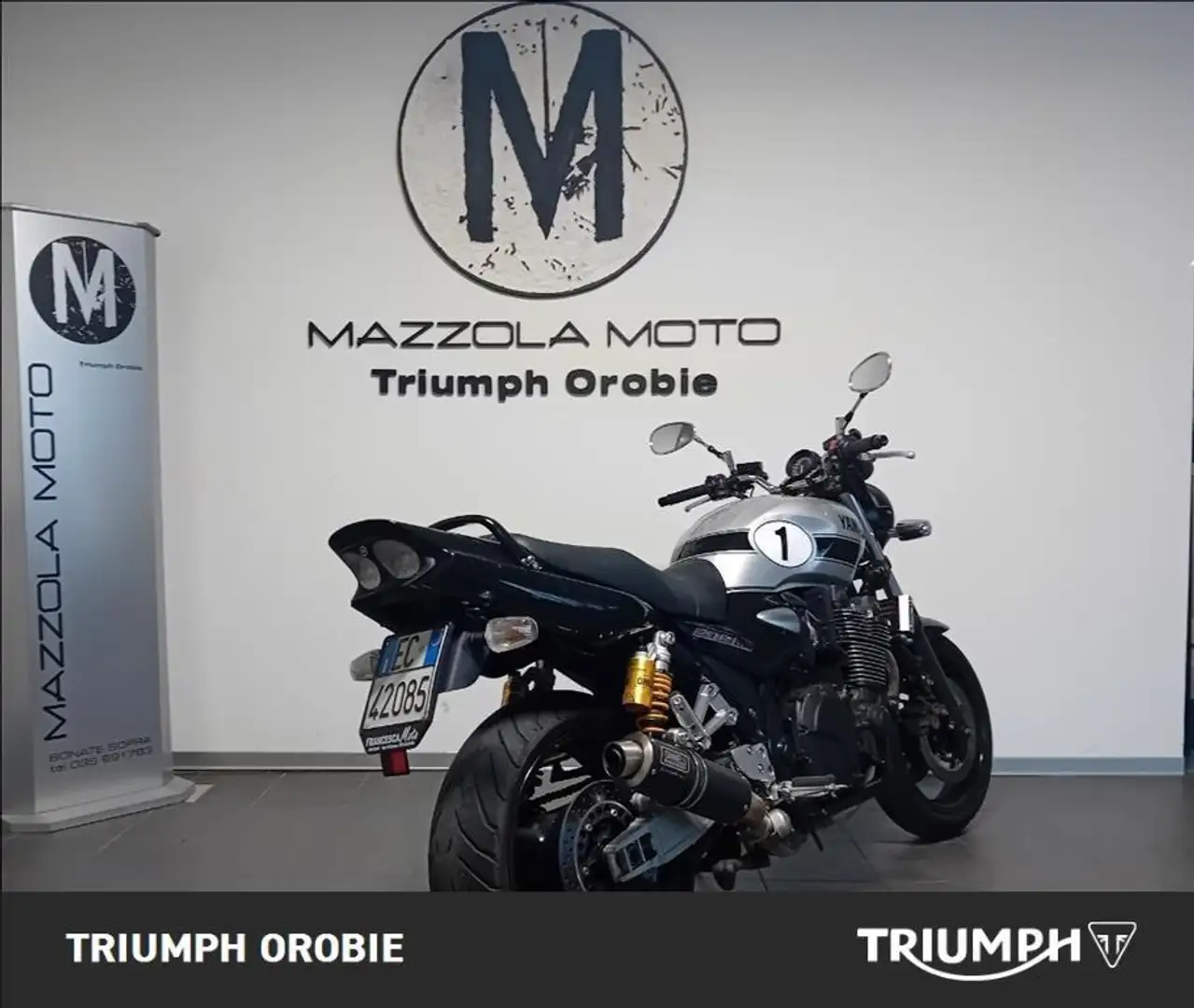 Yamaha XJR 1300 Argento - 2