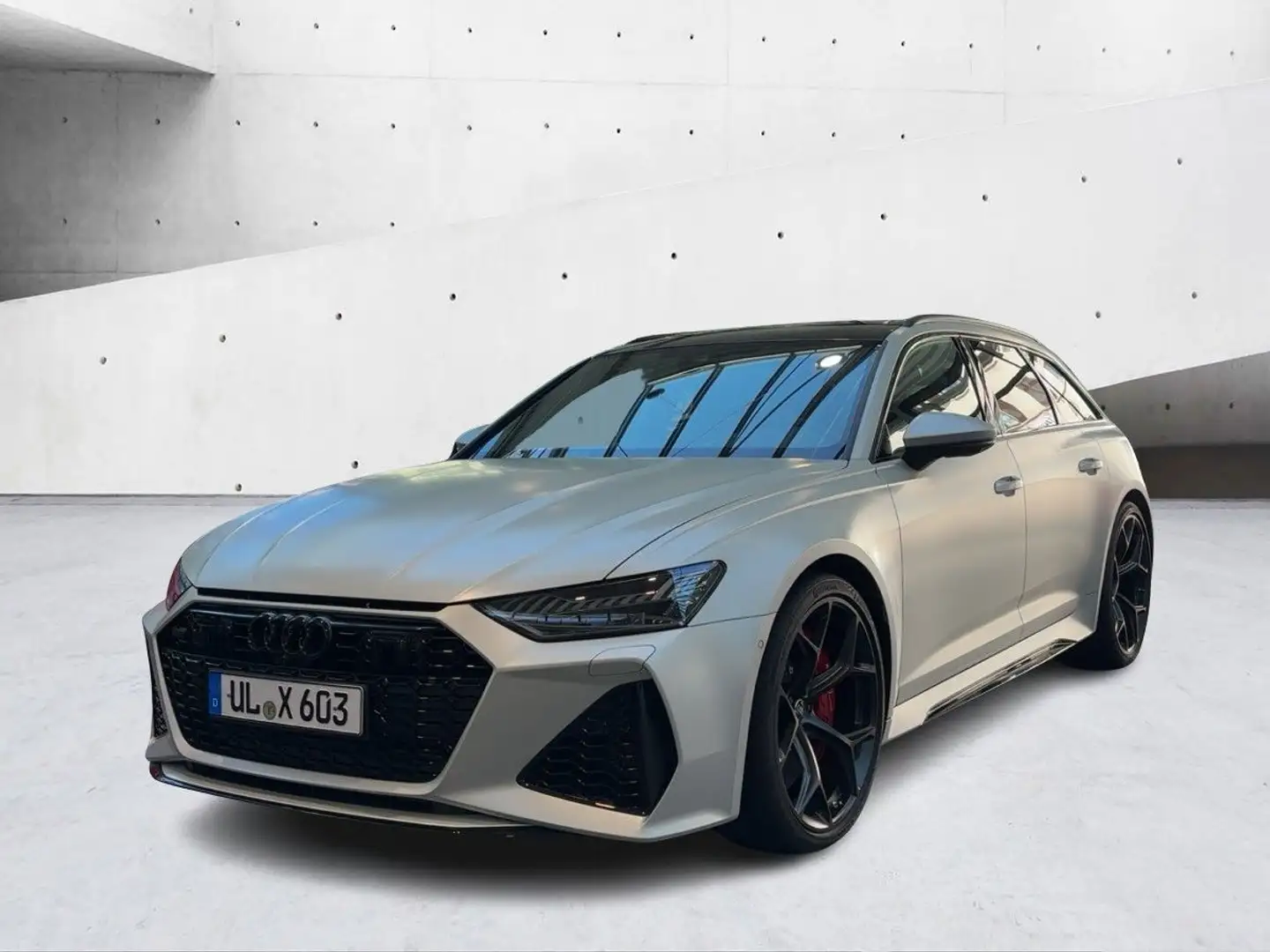 Audi RS6 RS6 Avant performance MATT 22 DYNAMIK PANO STHZ Silber - 2