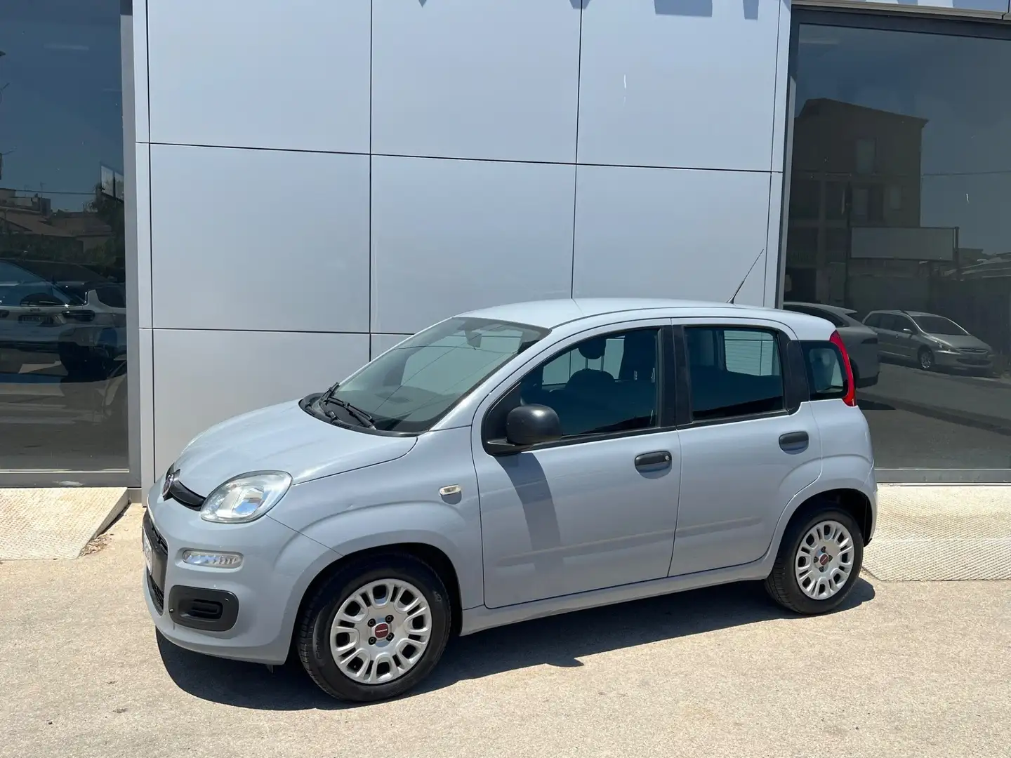 Fiat Panda 1.0 hybrid Anticipo €900 proposta finanziamento Grigio - 2