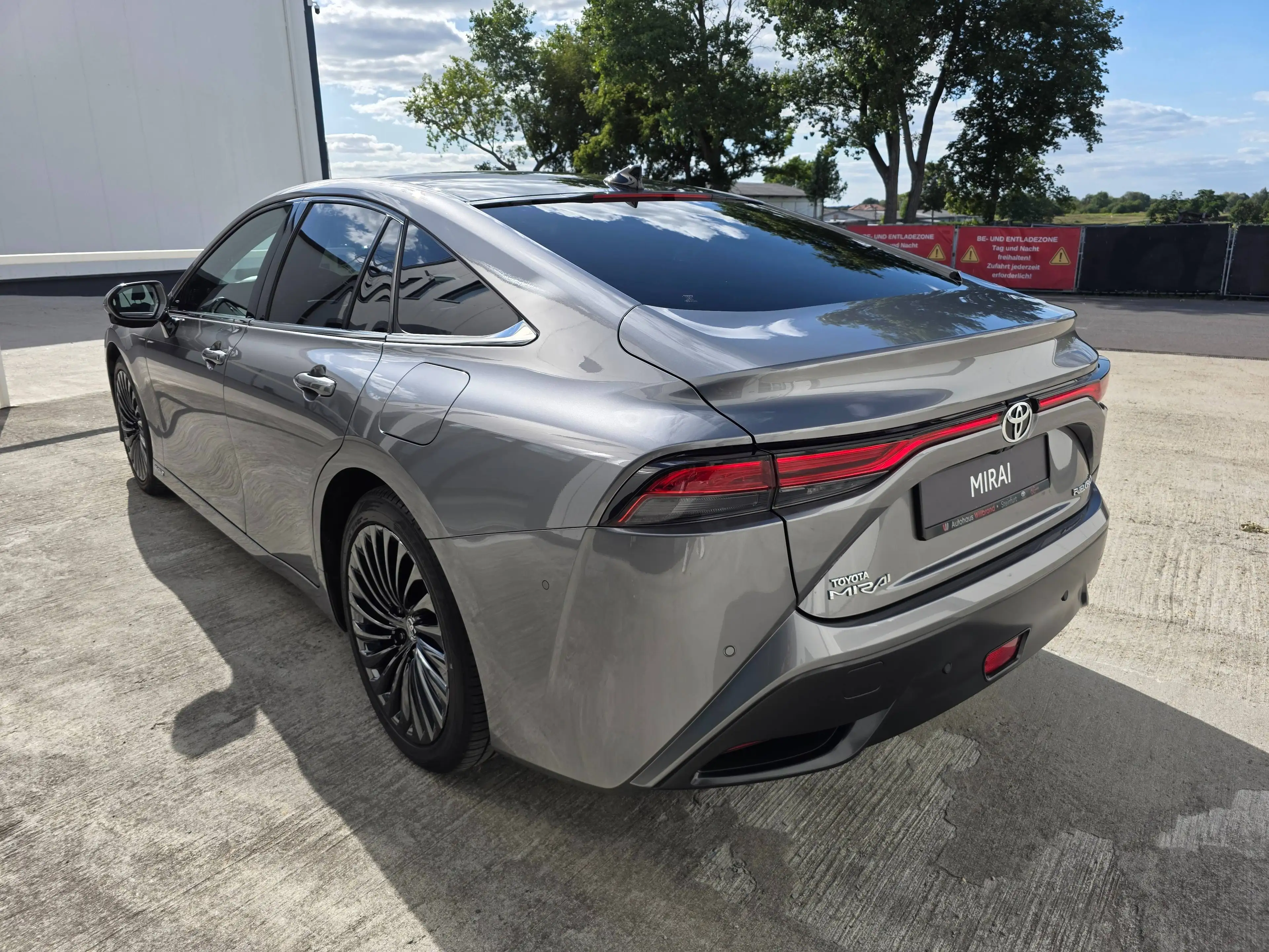 Toyota Mirai Mirai Advanced Toyota Relax-Garantie bis 2038 möglich — photo 9