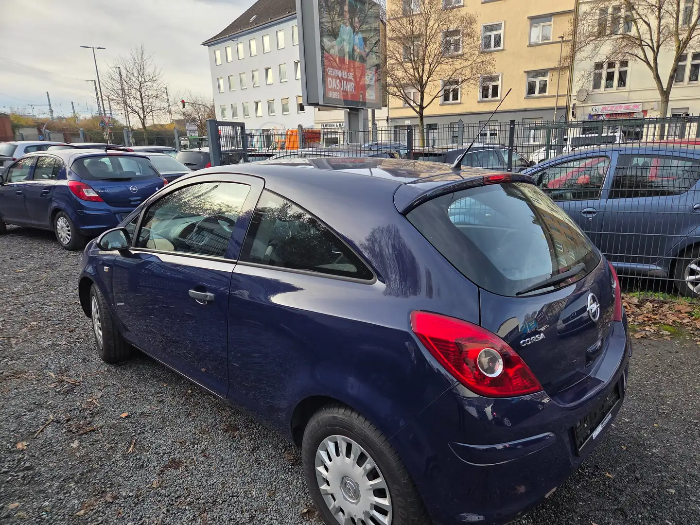Opel Corsa Selection LPG Gas TÜV neu top Bleu - 2