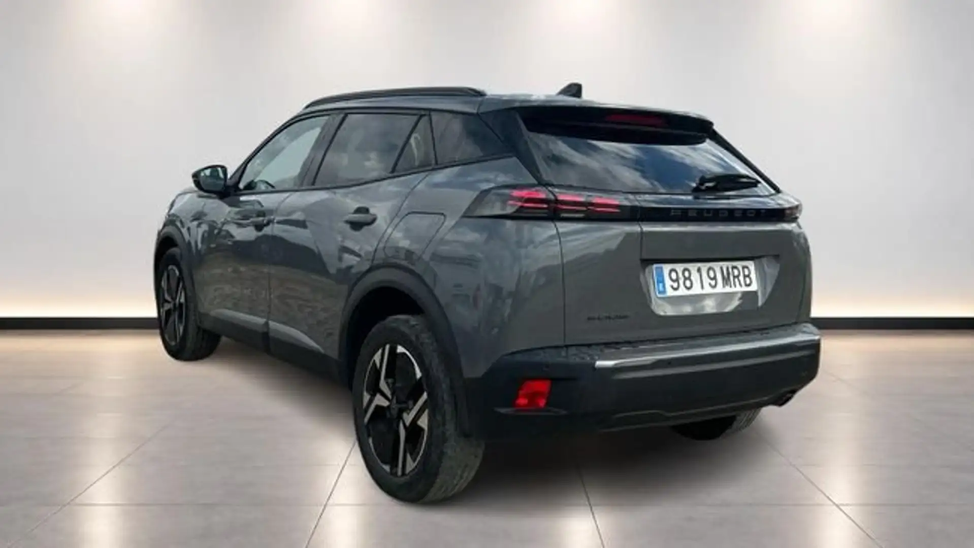 Peugeot 2008 1.2 PureTech S&S Allure 100 Gris - 2