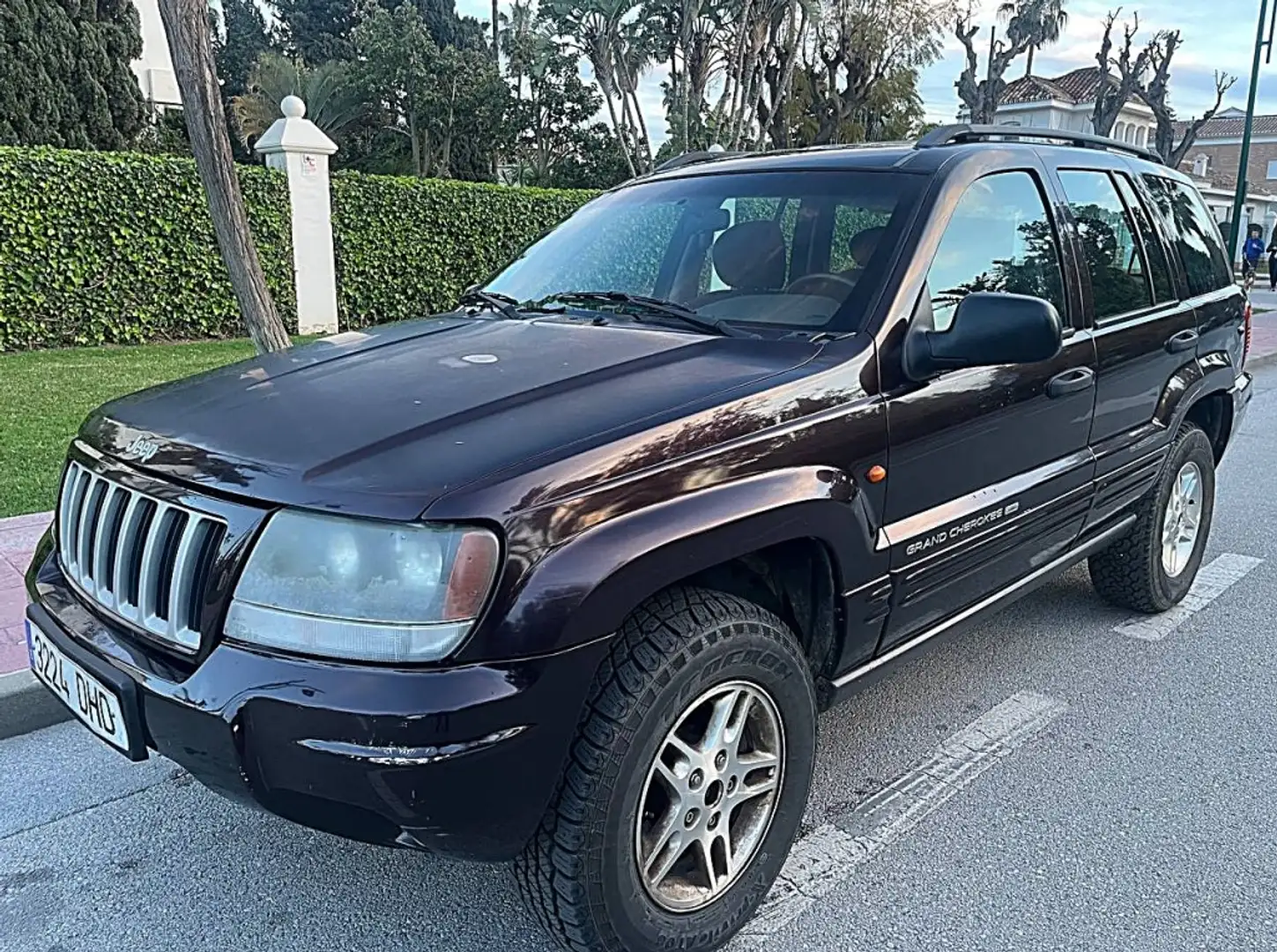 Jeep Grand Cherokee 2.7CRD Laredo Marrón - 1