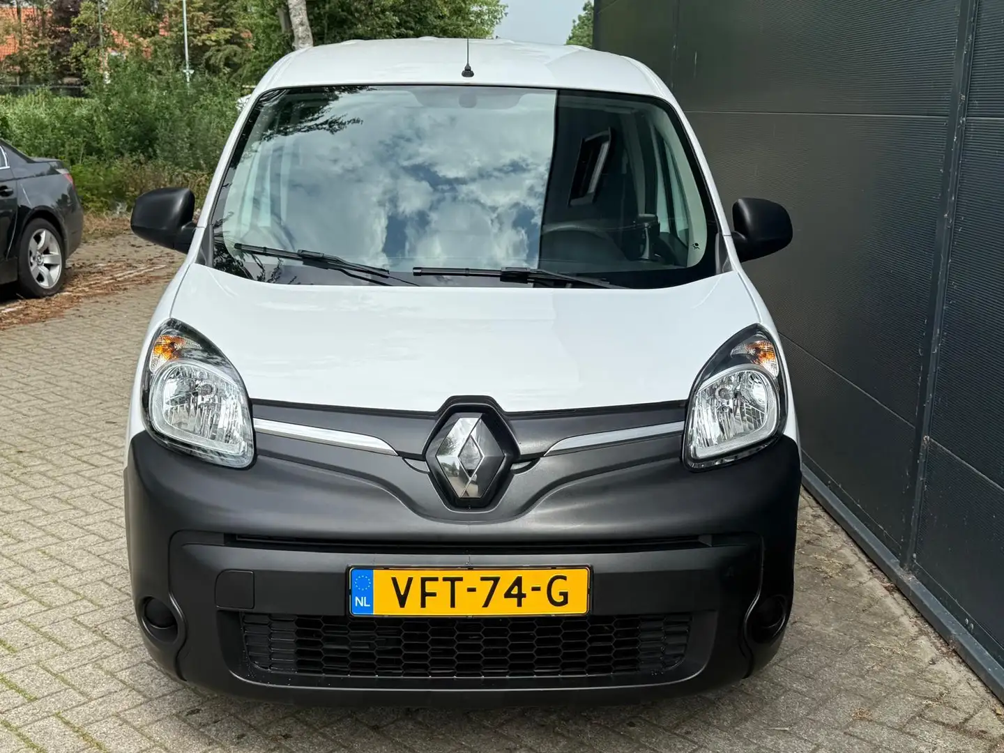 Renault Kangoo Z.E.accu eigendom/Automaat/Airco/Bleutooth/NAVI/ Weiß - 2