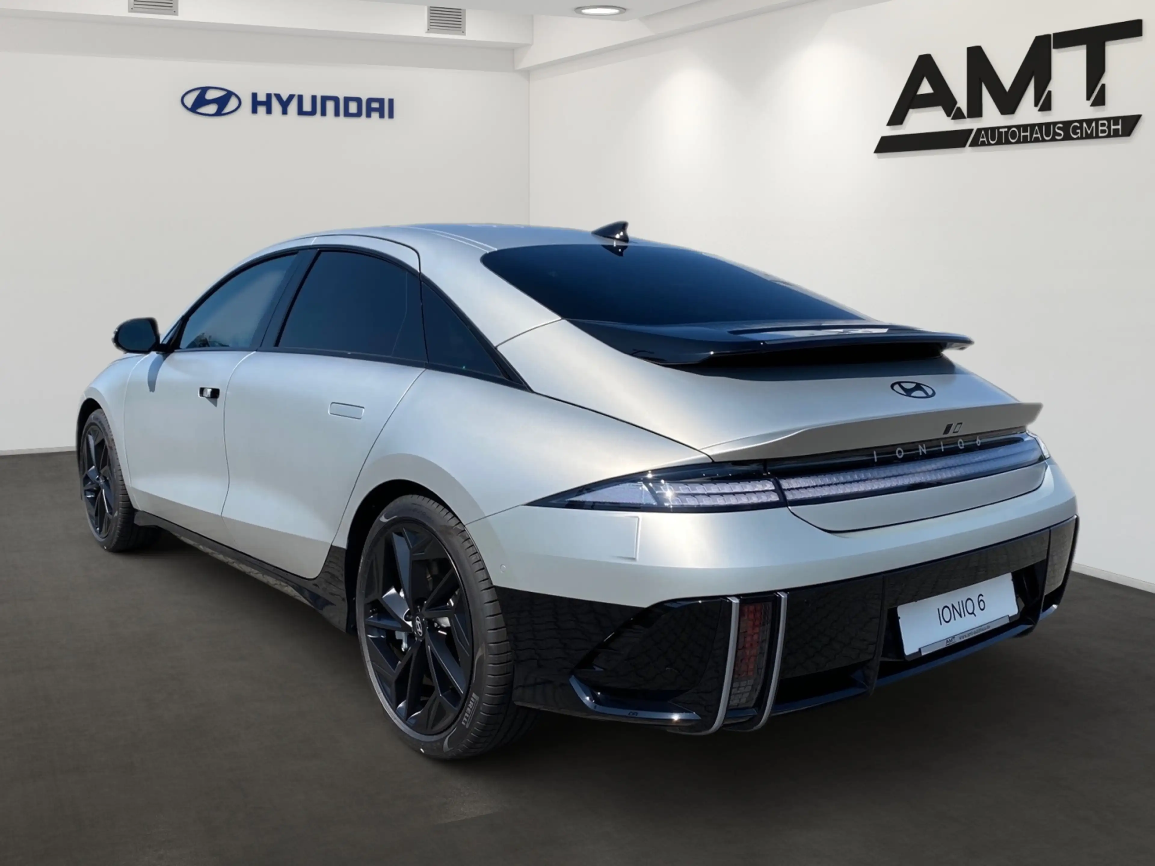 Hyundai IONIQ 6 IONIQ 6 First Edition TECHNIQ+Matrix+Head-up+20" — photo 4