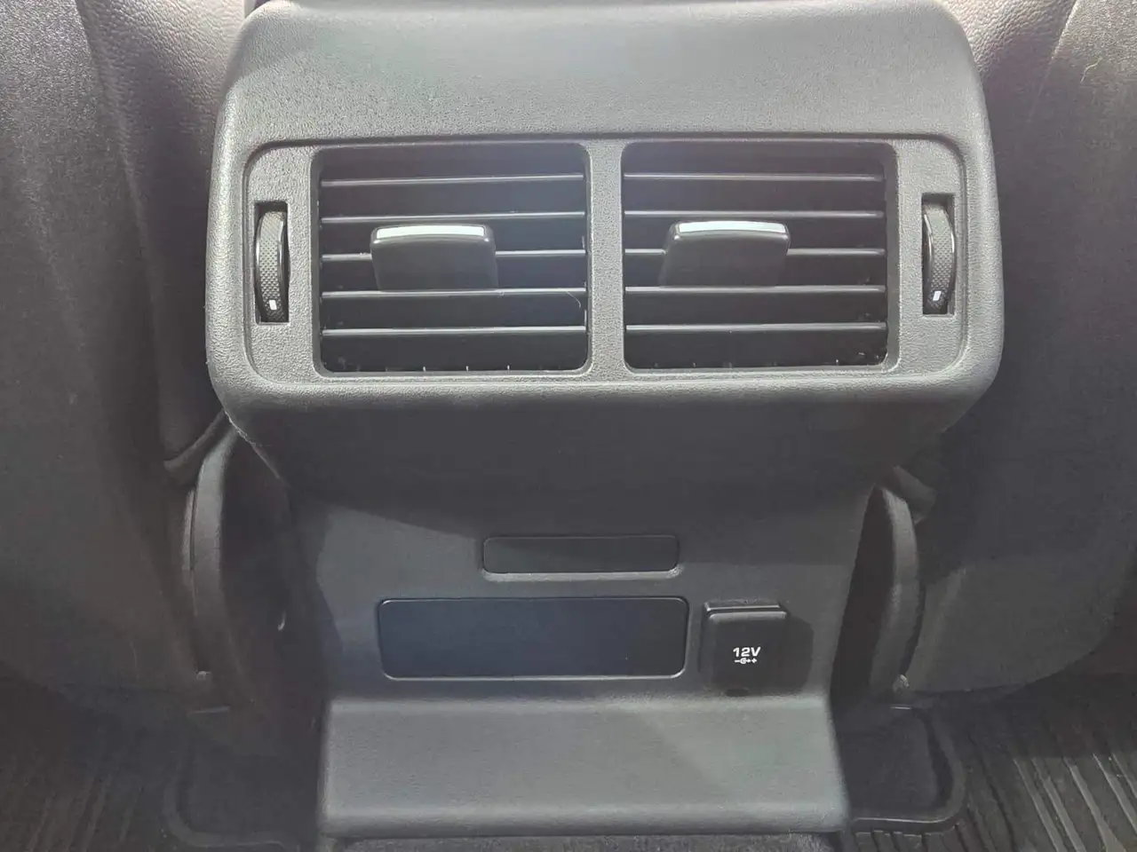 Land Rover Range Rover Velar снимка Land Rover Range Rover Velar
